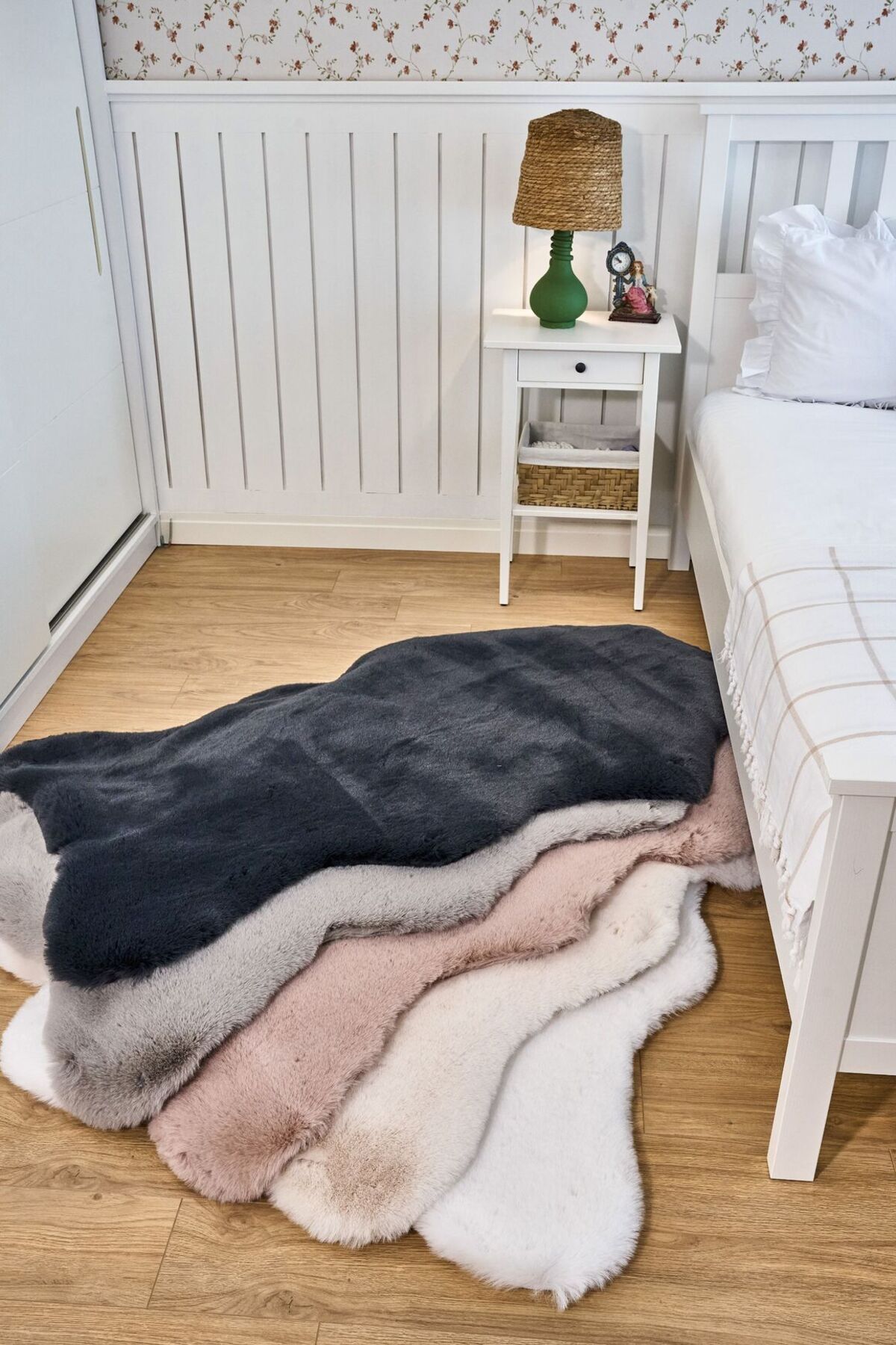 akbel halı & yatak exclusive home design Palma Antrasit - Yıkanabilir Peluş Halı | Kaymaz Süet Taban Halı