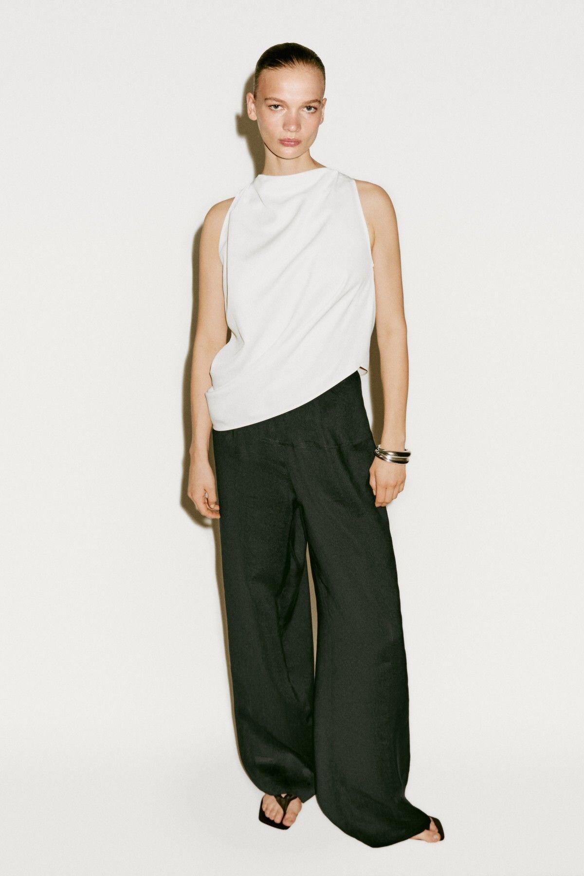 Massimo Dutti Korse kemerli keten karışımlı pantolon - Limited Edition