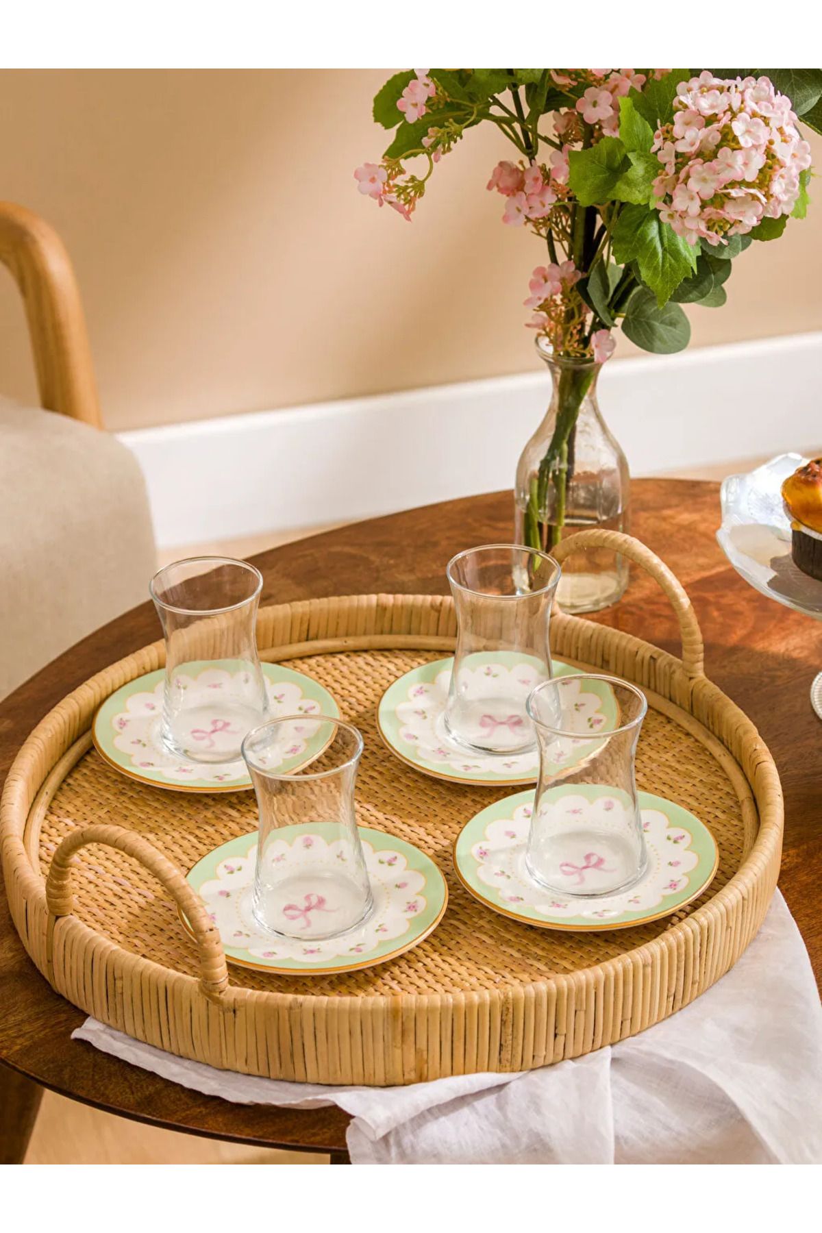 LC Waikiki-طقم شاي مكون من 4 قطع مطبوع عليه شريط مختلط من LCW HOME 3