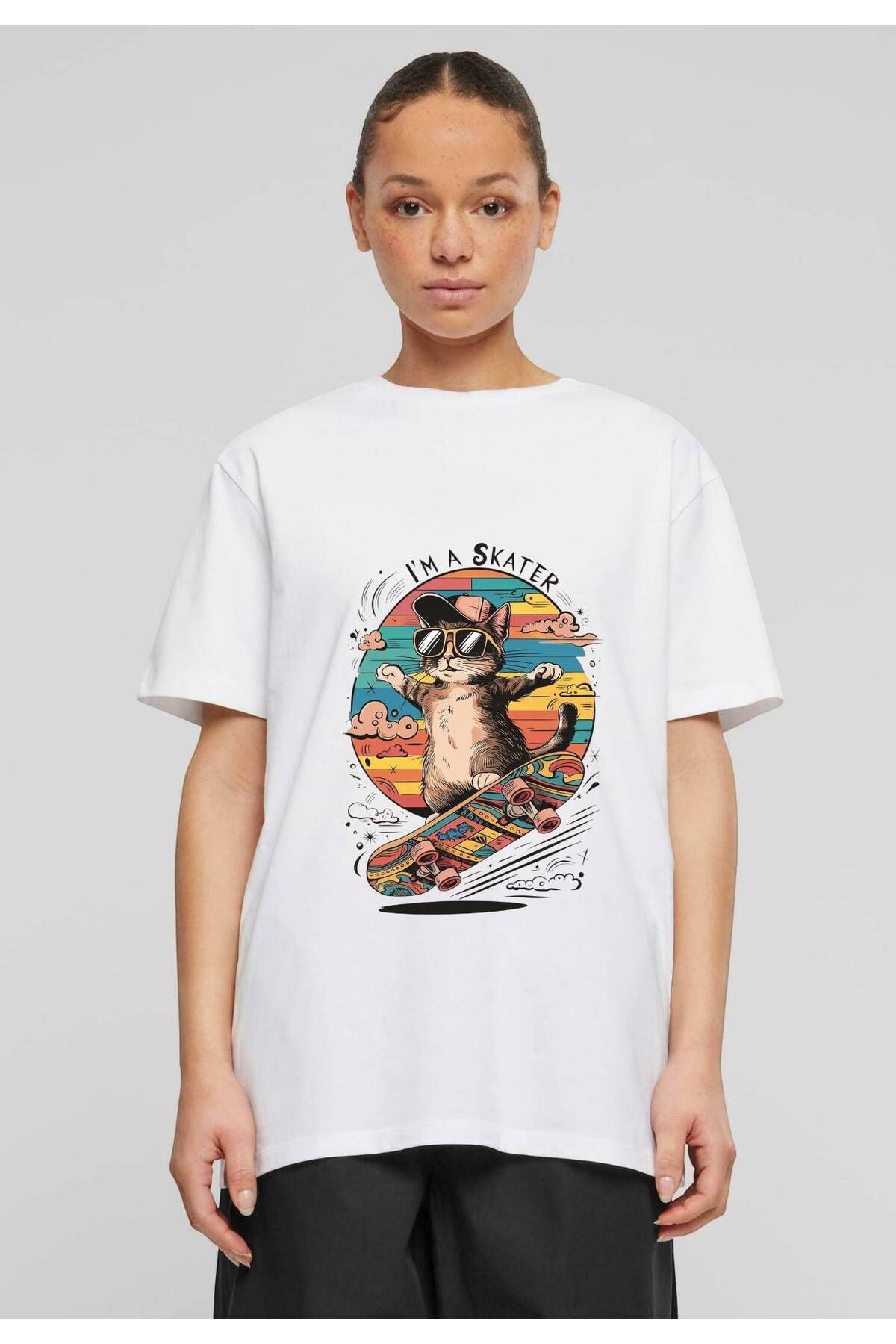 ELNOYA Unisex Pamuklu Beyaz Oversize "I Am A Scater" Baskılı Bisiklet Yaka Rahat T-shirt