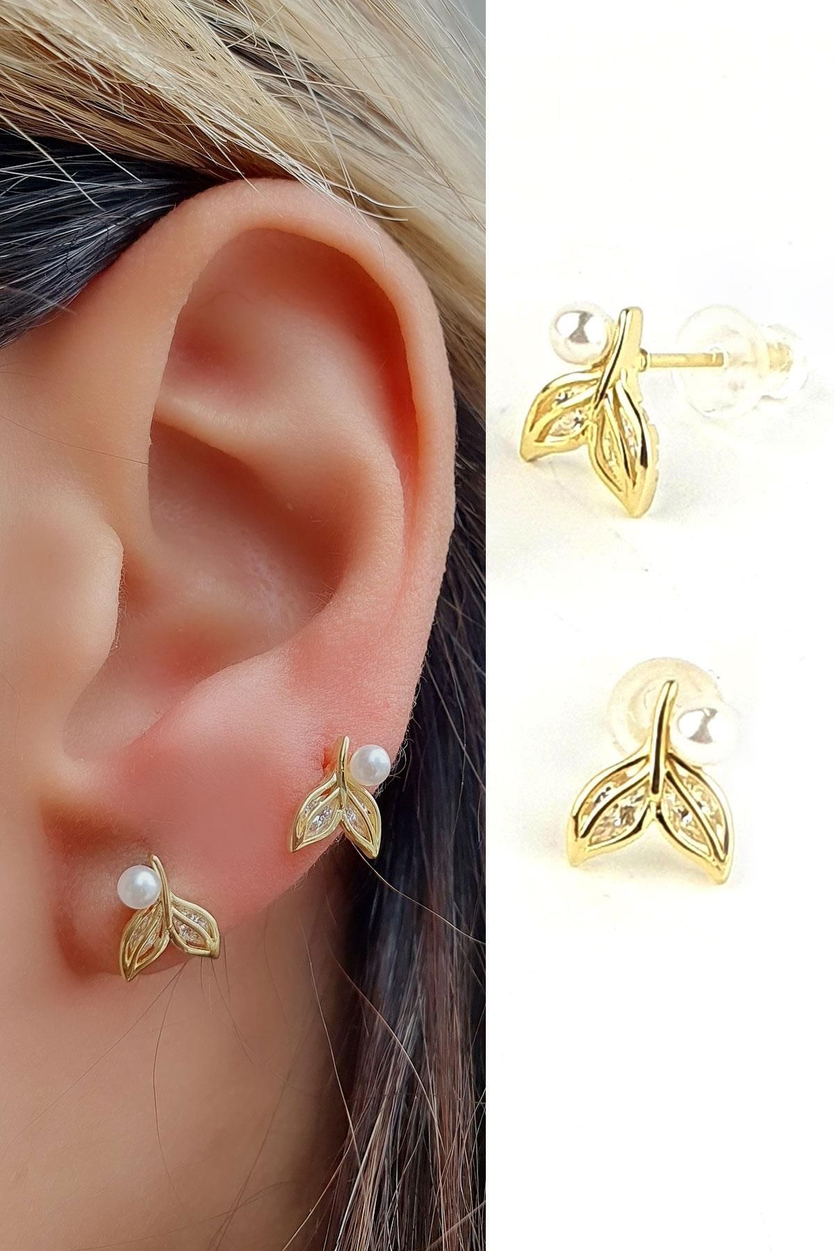 OSESHOP İnci Detaylı 925ayar Gümüş Üzerine Altın Kaplama Balık Kuyruğu Tasarım Küpe