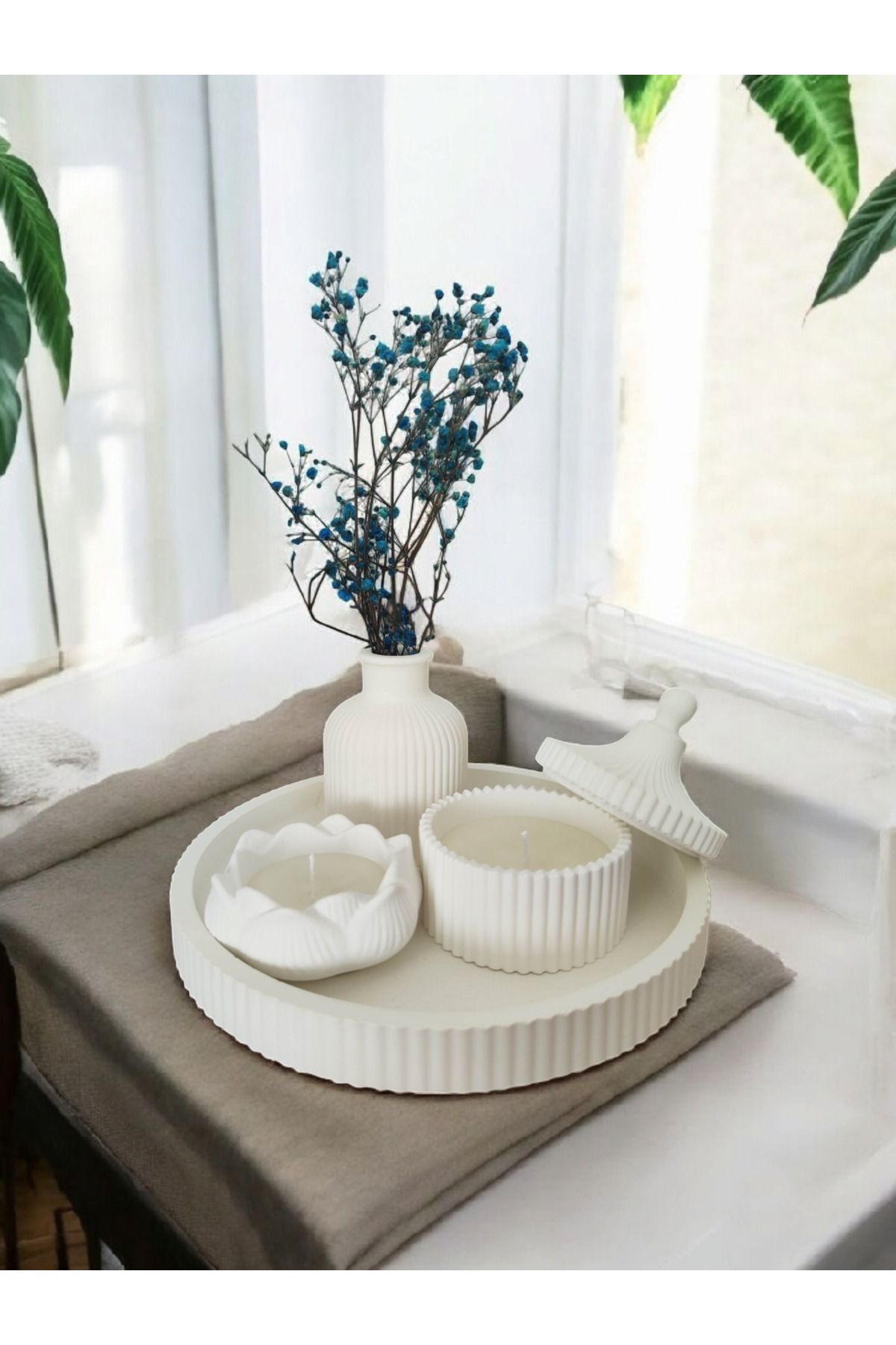 MECora Design Şık Desenli Dekoratif Mum ve Vazo Seti – 5'liTepsi Seti