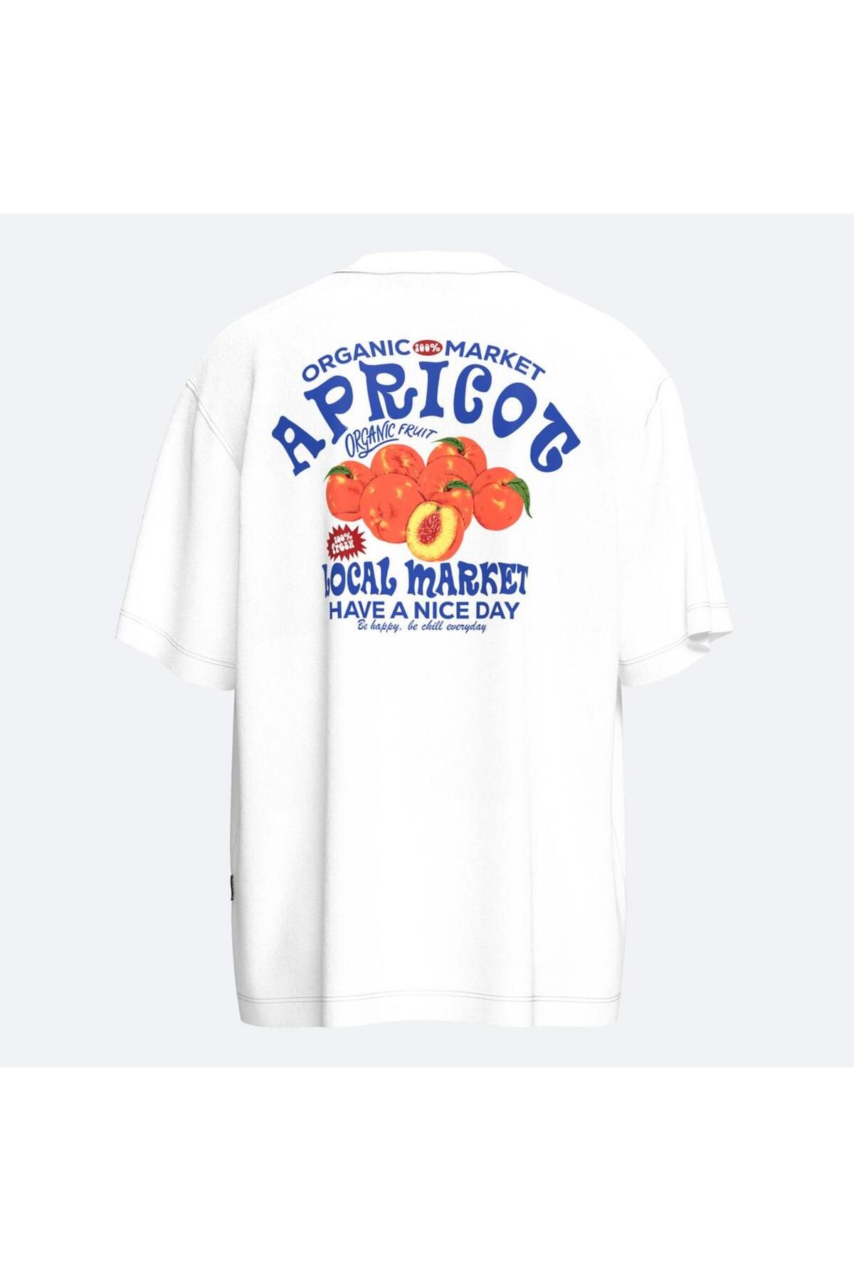 Shout Oversize Apricot Market Unisex T-Shirt