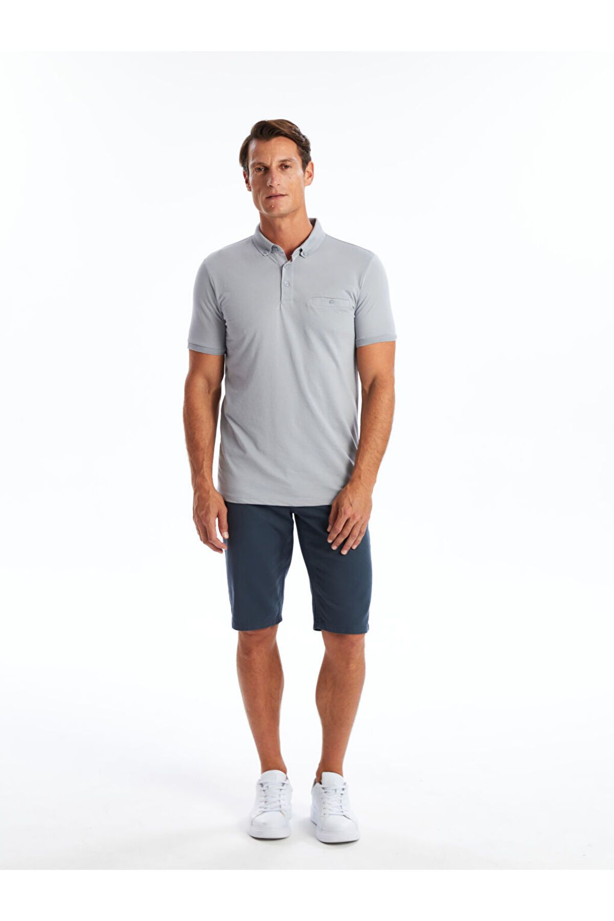 LC Waikiki Slim Fit Gabardin Erkek Bermuda Şort