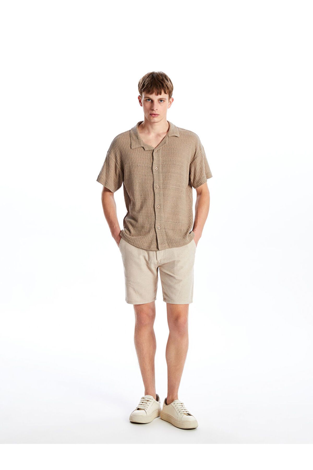 LC Waikiki Slim Fit Erkek Şort