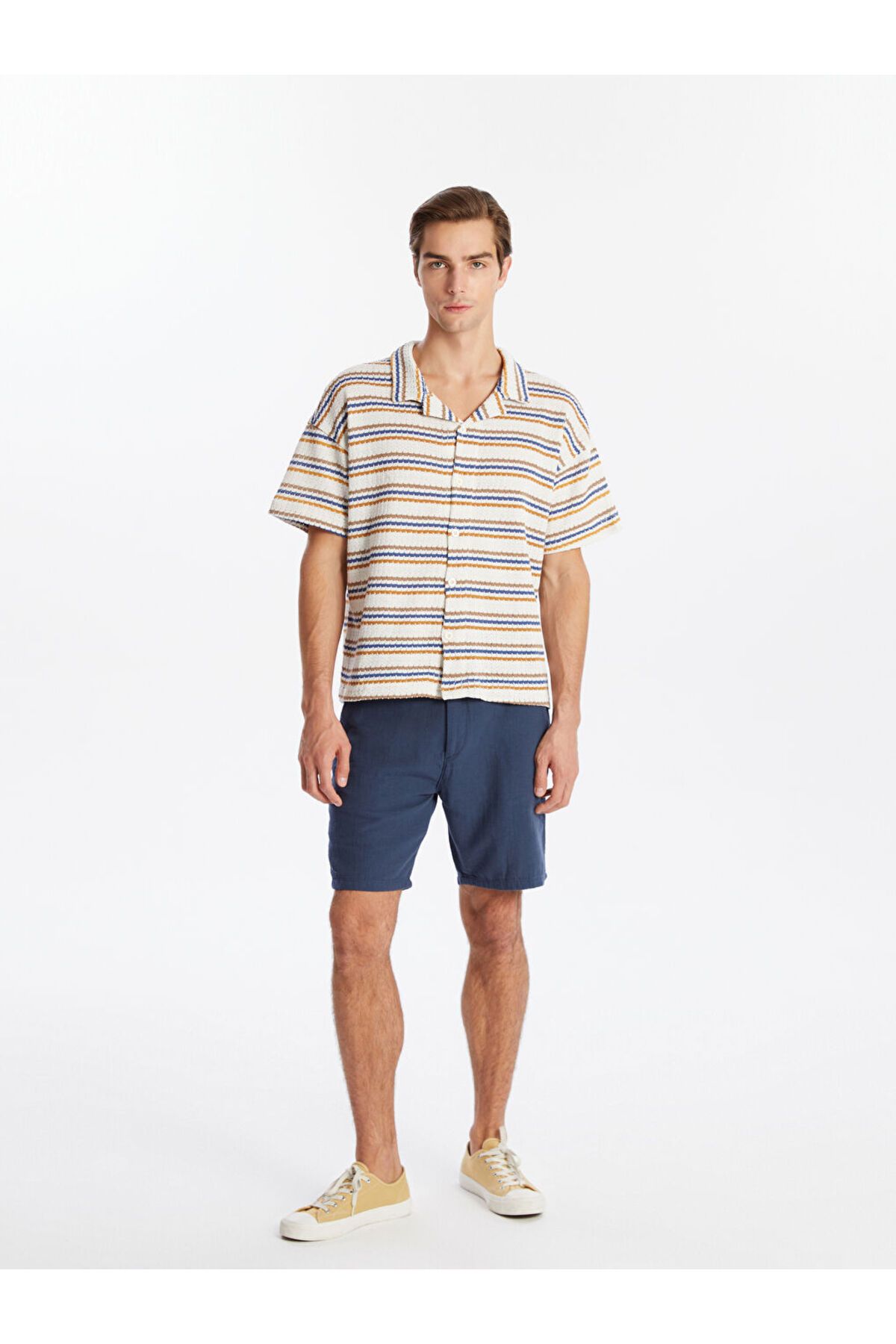 LC Waikiki Slim Fit Erkek Şort