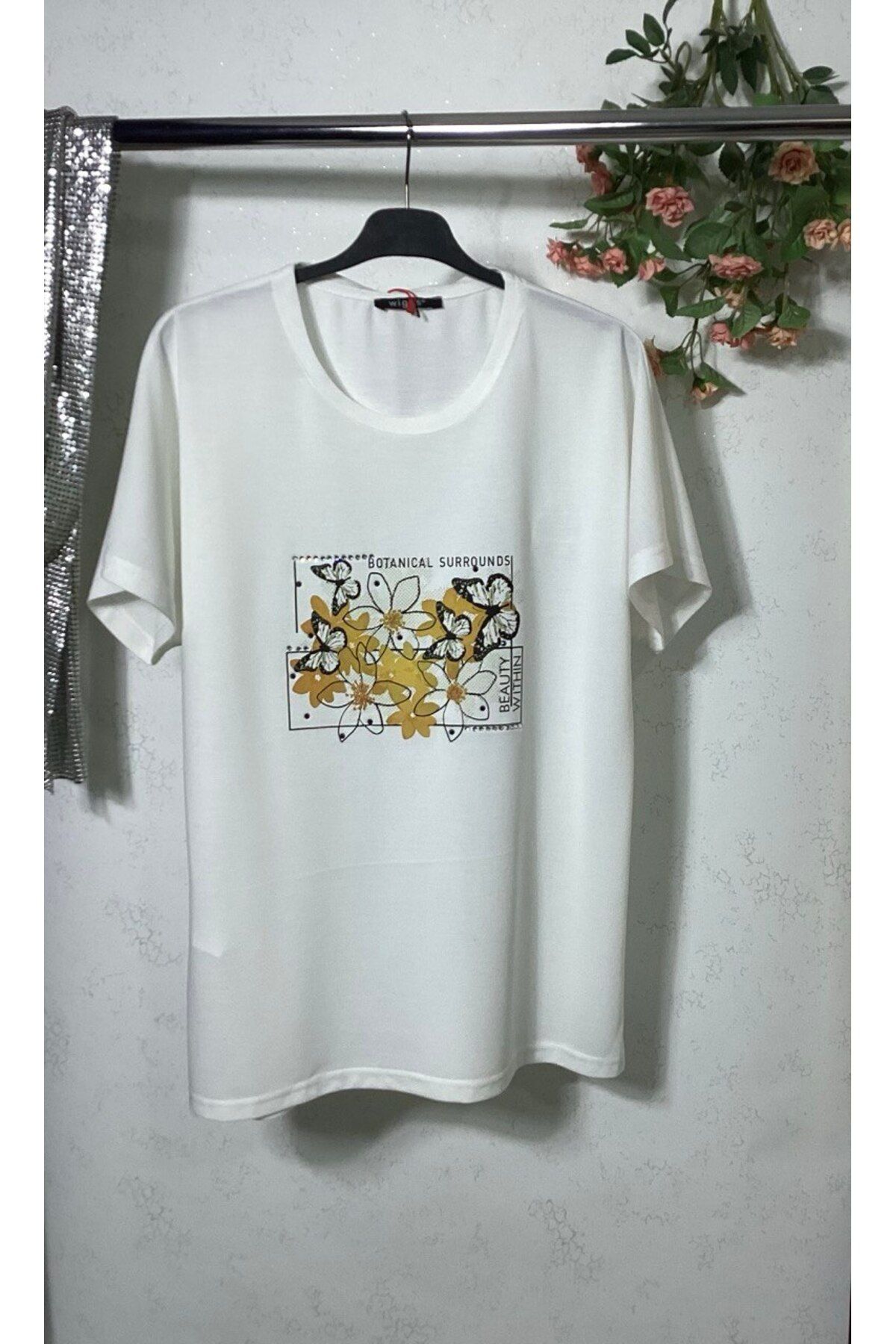 Wiges Kadın Bisiklet Yaka Desenli Özel Tasarım T-shirt