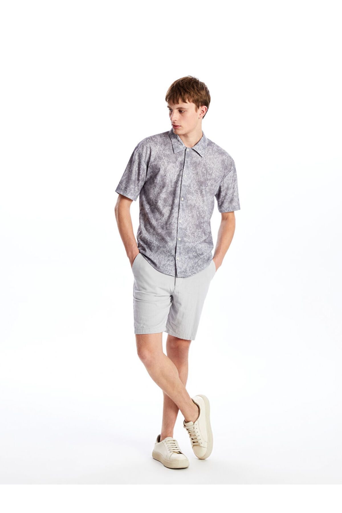 LC Waikiki Slim Fit Erkek Şort