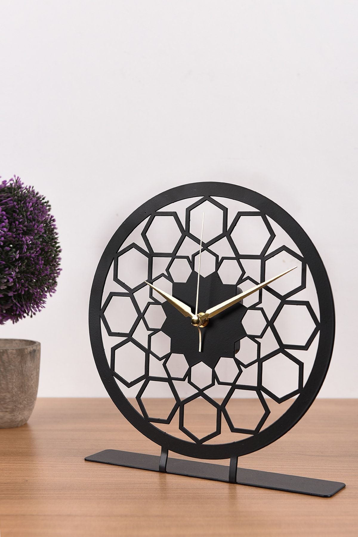 Elioure Modern siyah metal masa üstü saat, 25x23cm şık tasarım