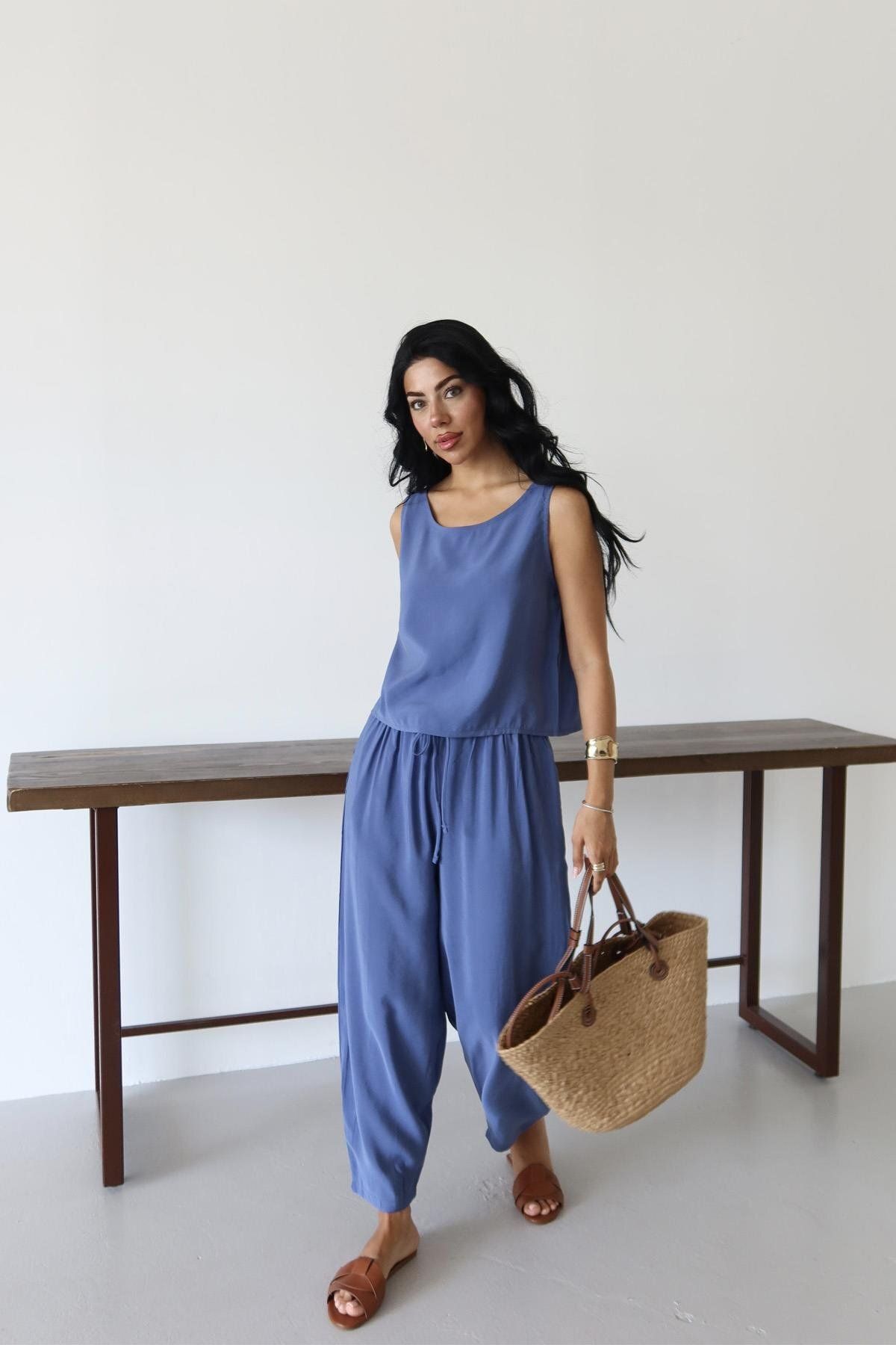 İstangül Butik Minimal Ease Kolsuz Yazlık Takım