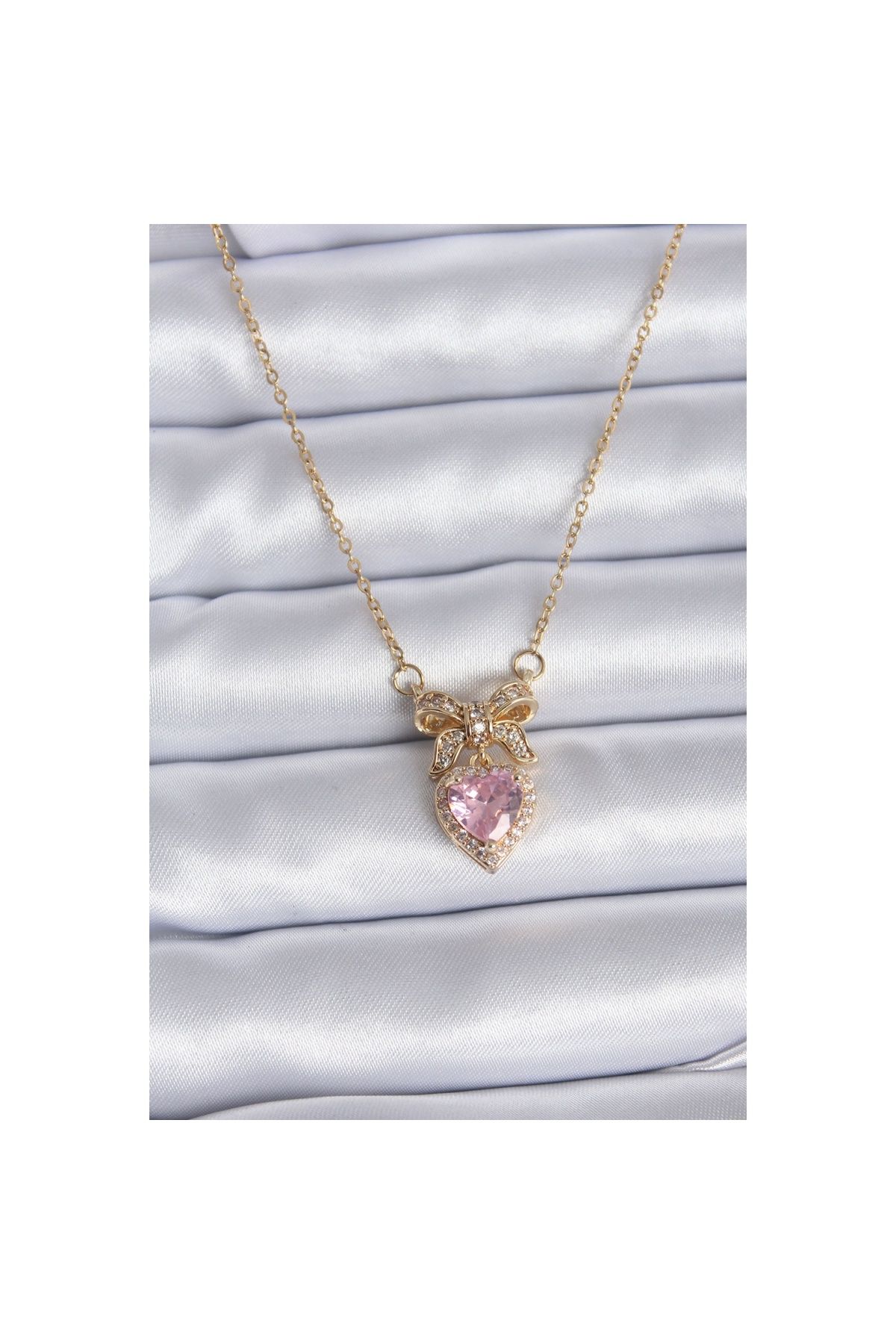 maarketim 316L Çelik Gold Zincir Pembe Kristal Kalp Model Zirkon Taşlı Kurdele Model Kadın Kolye