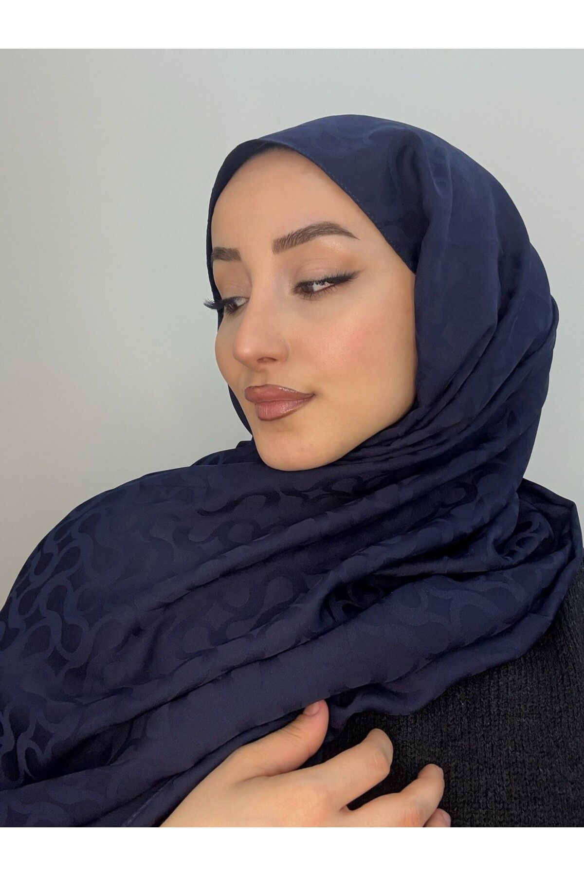 YALENA SCARF İpeksi Jakar Şal-Okyanus Desen