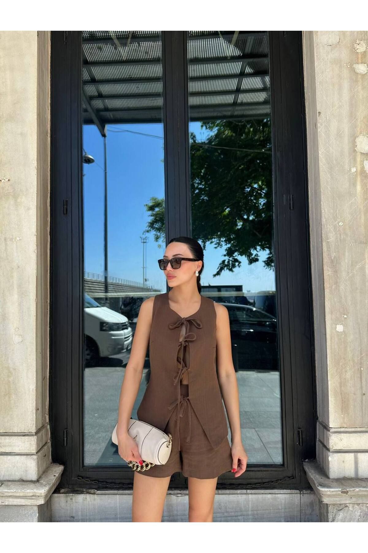 BOUQUET OF TULİP Keten Bağcıklı Sıfır Kollu Bluz Şort Takım
