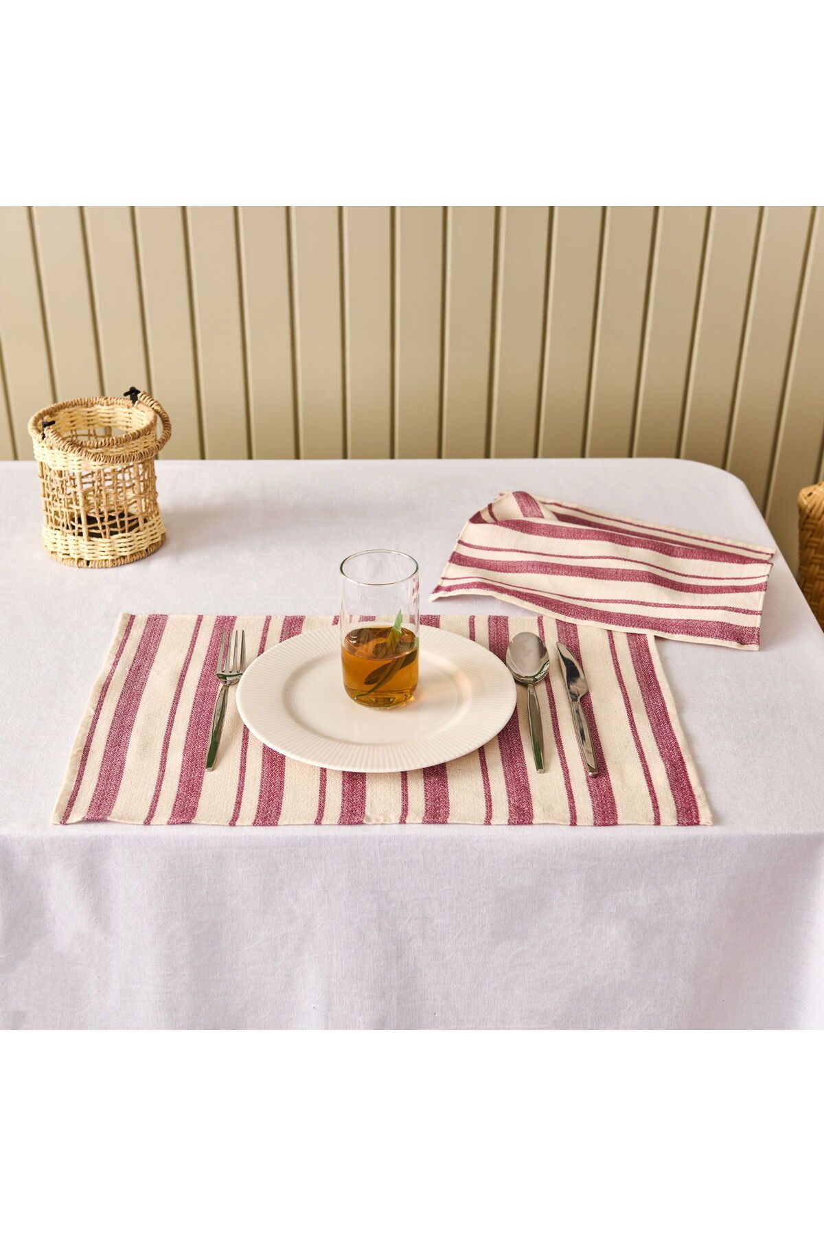 ASPARTAM Soft Alno 2'li Amerikan Servis - Ekru / Mürdüm - 30x50 cm