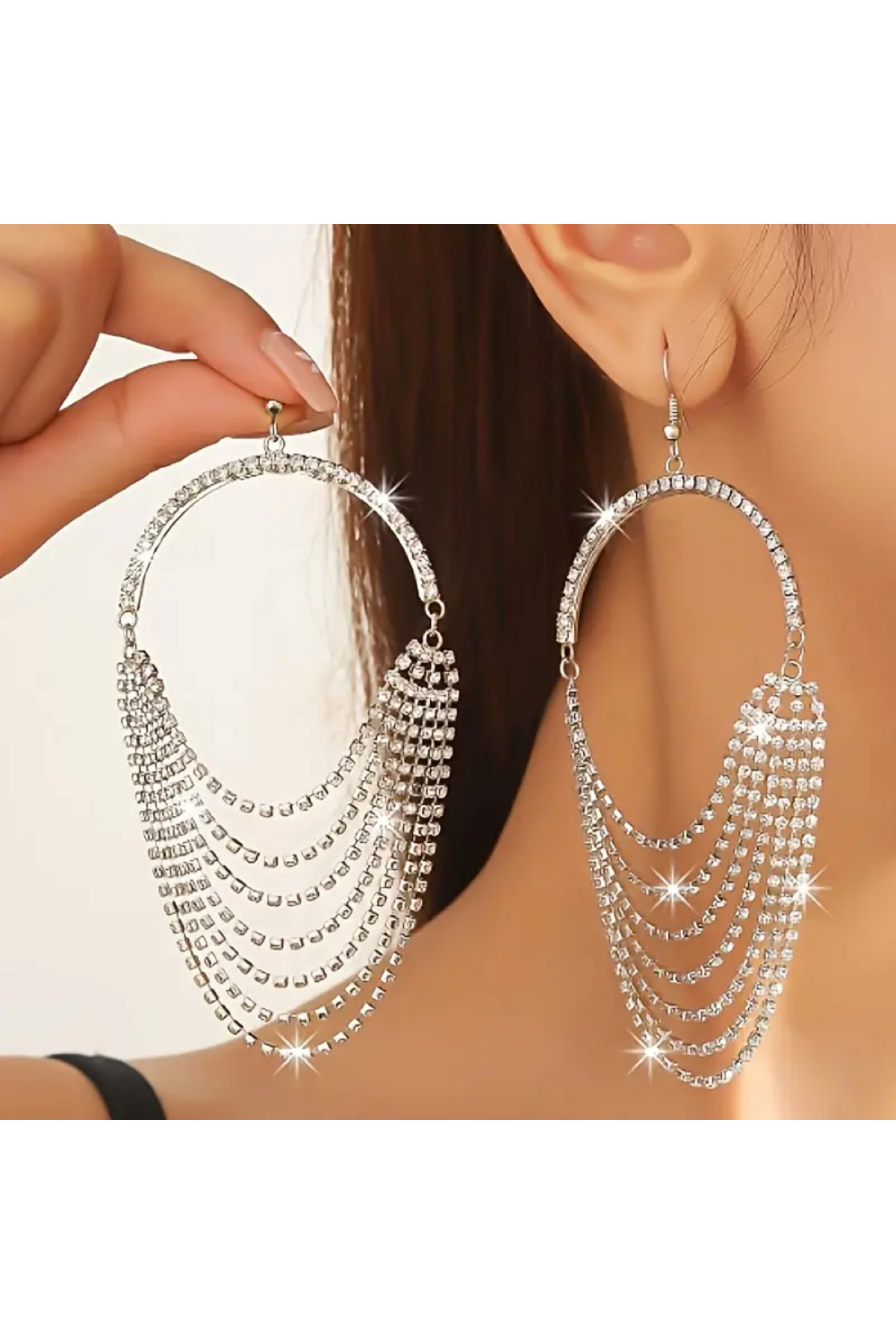 BÜYÜK BOY SERENAY MODEL GÜMÜŞ RENK ZİRKON TAŞLI UZUN SAÇAKLI KÜPE ABİYE KÜPE