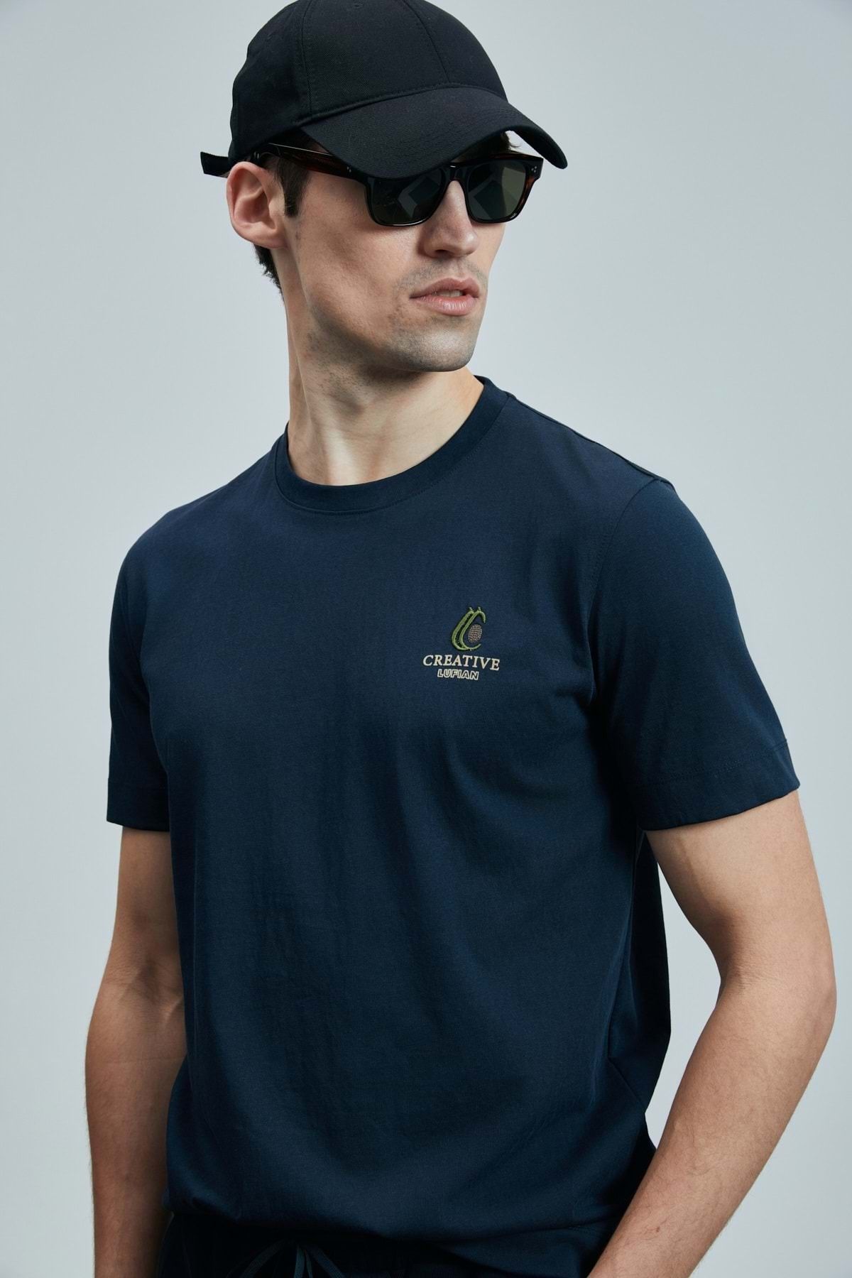 Lufian 111020263 Olıvıa Modern Grafik T- Shirt Erkek Tişort LACİVERT