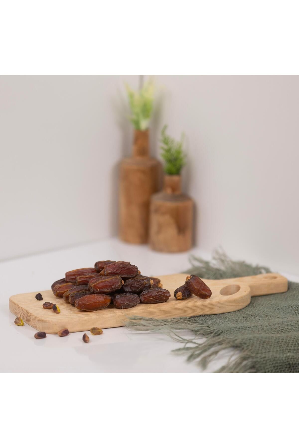ÜLKÜ KURUYEMİŞ %100 DOĞAL MEDIUM MEDİNE HURMASI 1KG