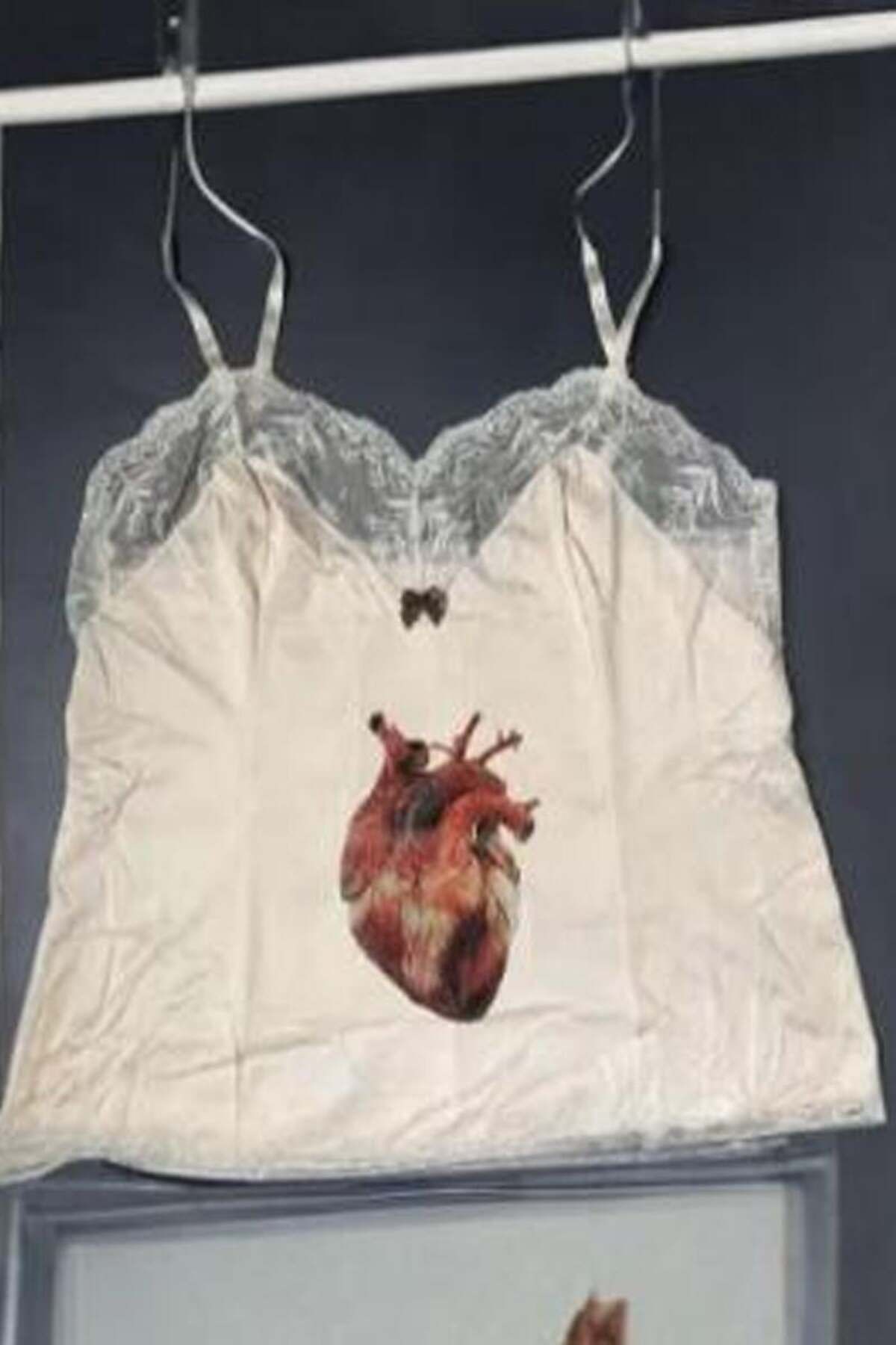 Karakedi Beyaz Realistic Heart Dantel Gotik Y2K Askılı Crop
