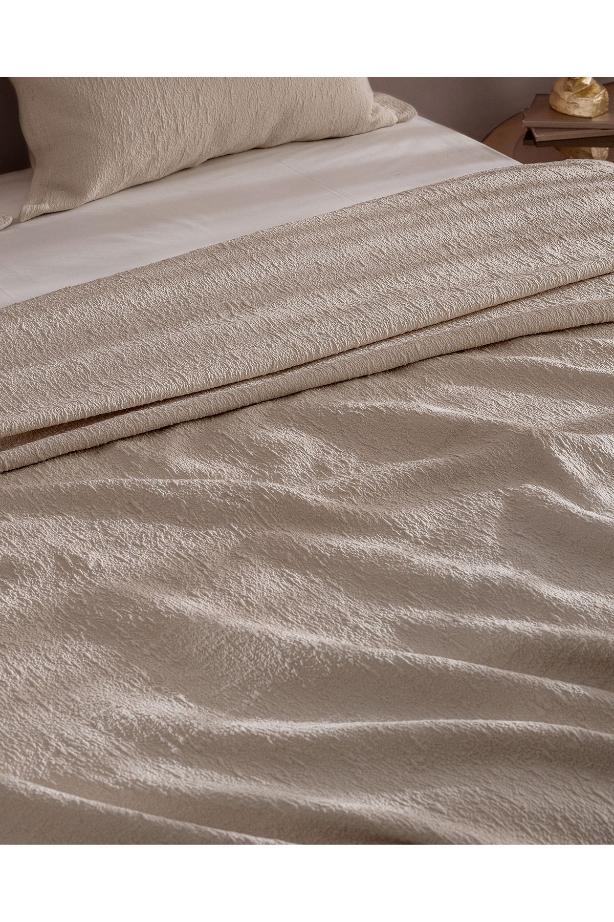 Madame Coco-Labenne Double Bedspread - Beige 4