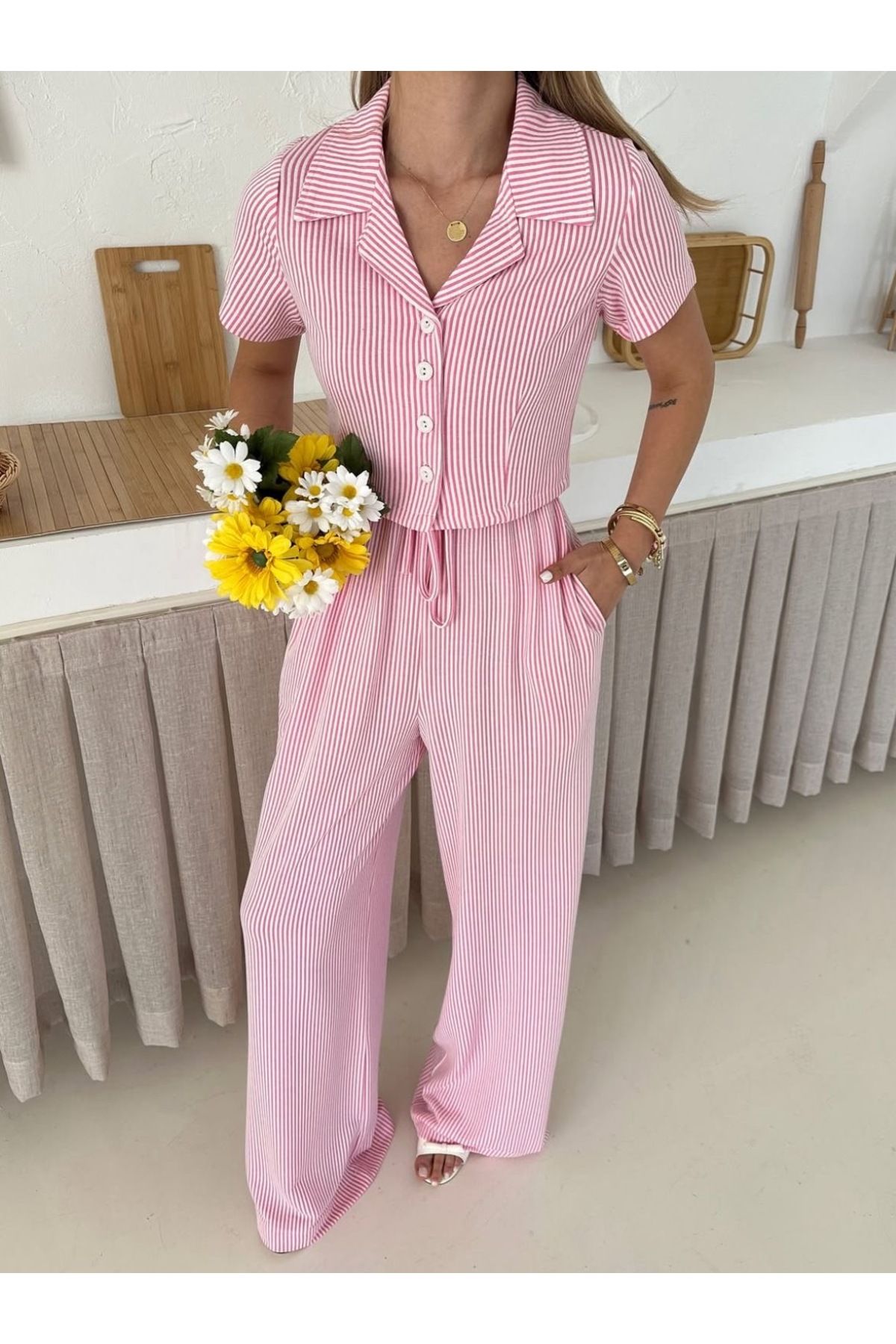 Ekim Store Çizgili Crop Bluz Pantolon Takım