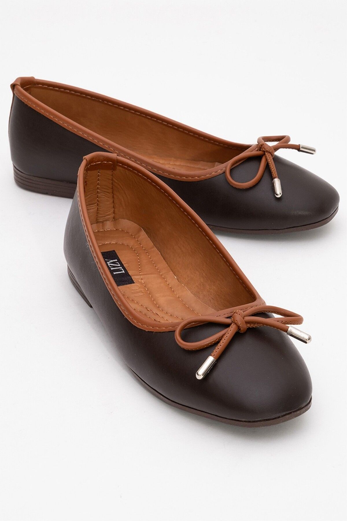 Lizy Shoes Fiyonk Detaylı Babet