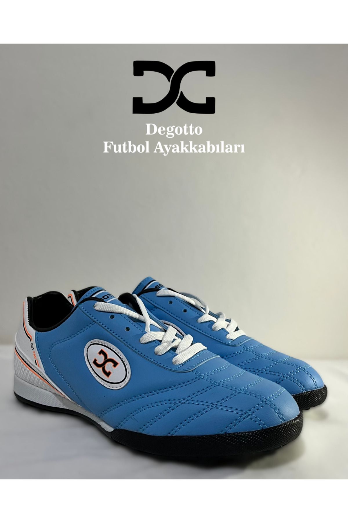 DEGOTTO Halı Saha Ayakkabısı – Esnek, Terletmeyen ve Uzun Ömürlü Tasarım