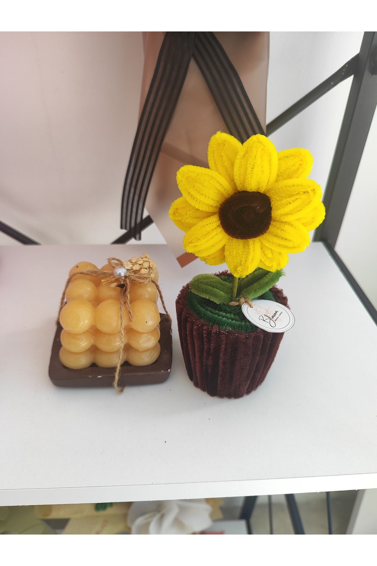 Handmade Saksıda şönilden çiçek
