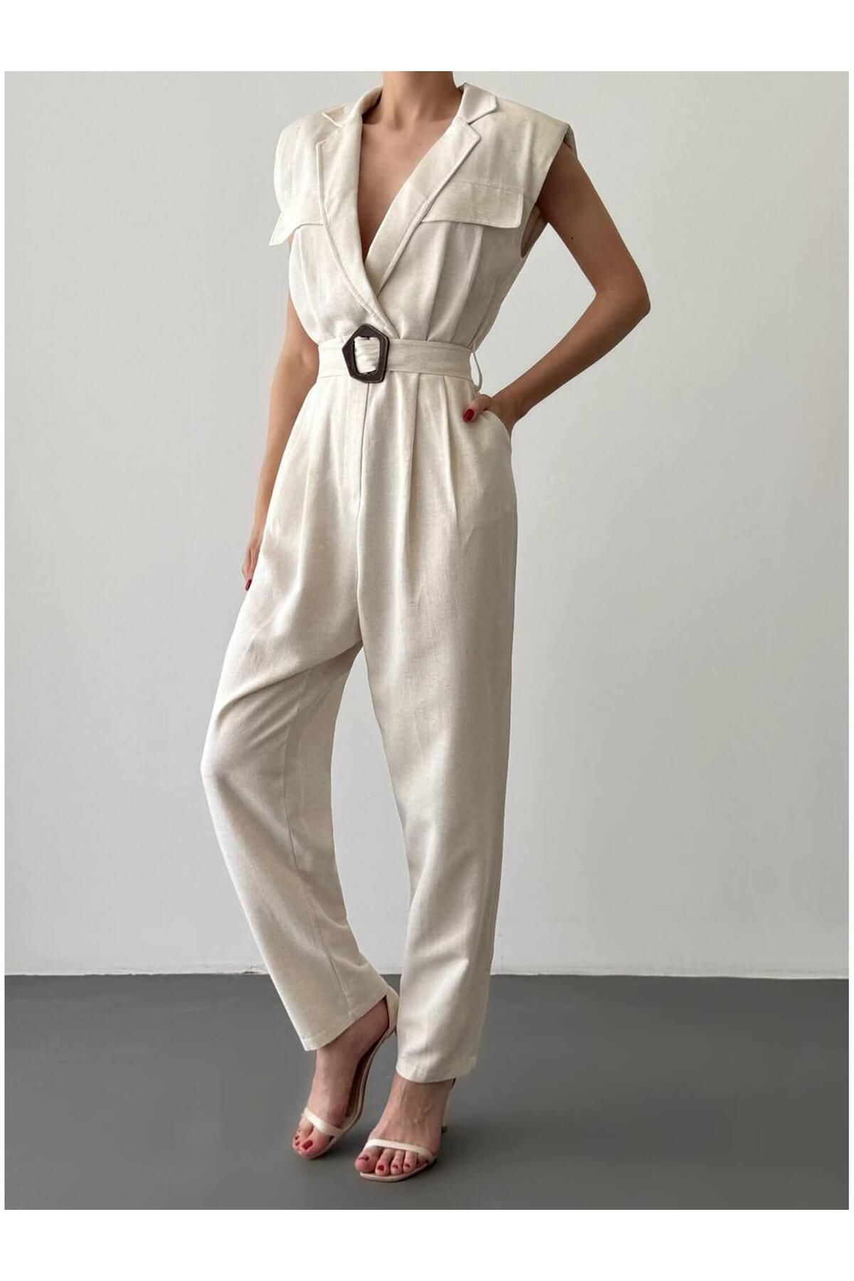 Coral-Belted Padded Sleeveless Jumpsuit Natural 4