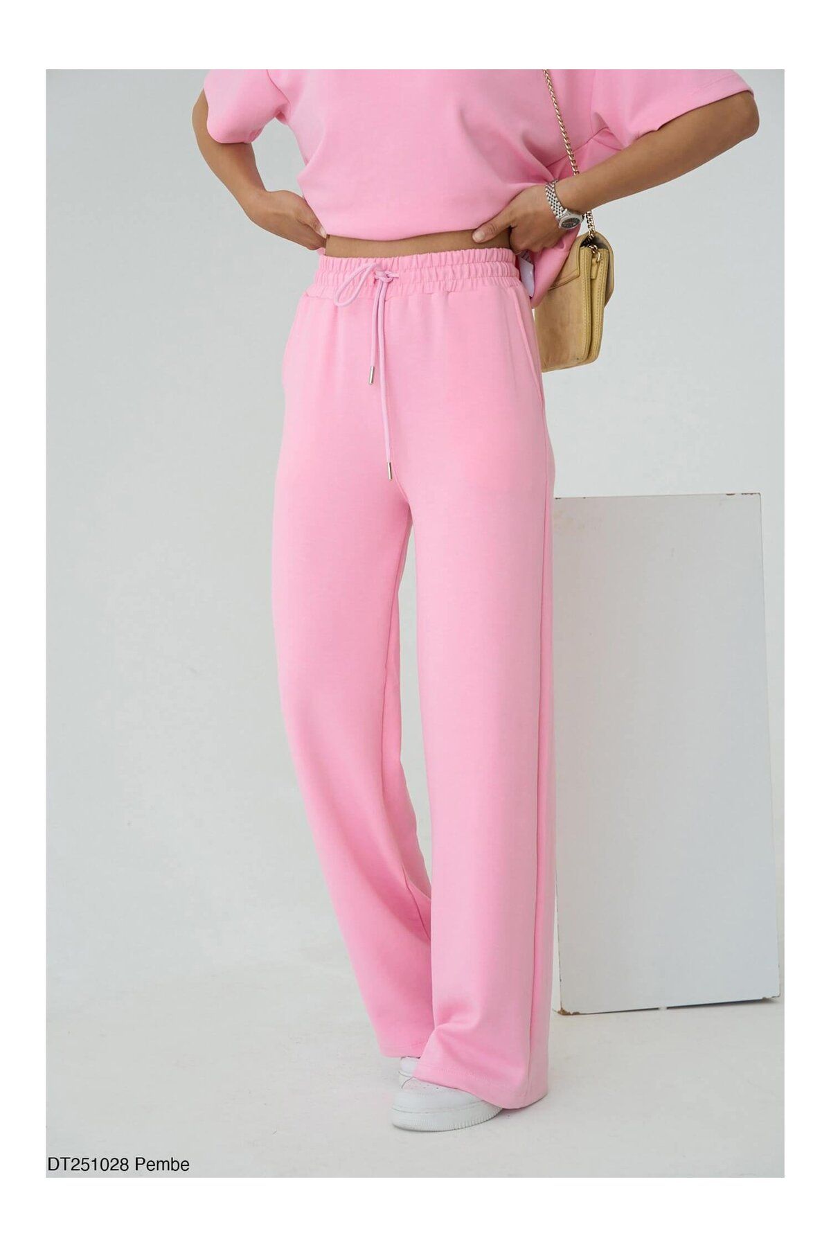 Coral Yarım Kollu Tişört Pantolon Takım Pembe