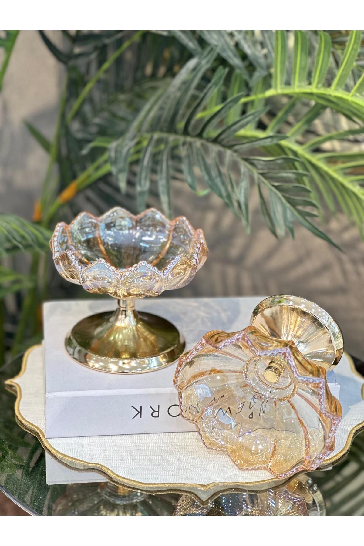Pario Home Cam Şekerlik Gold Elegant