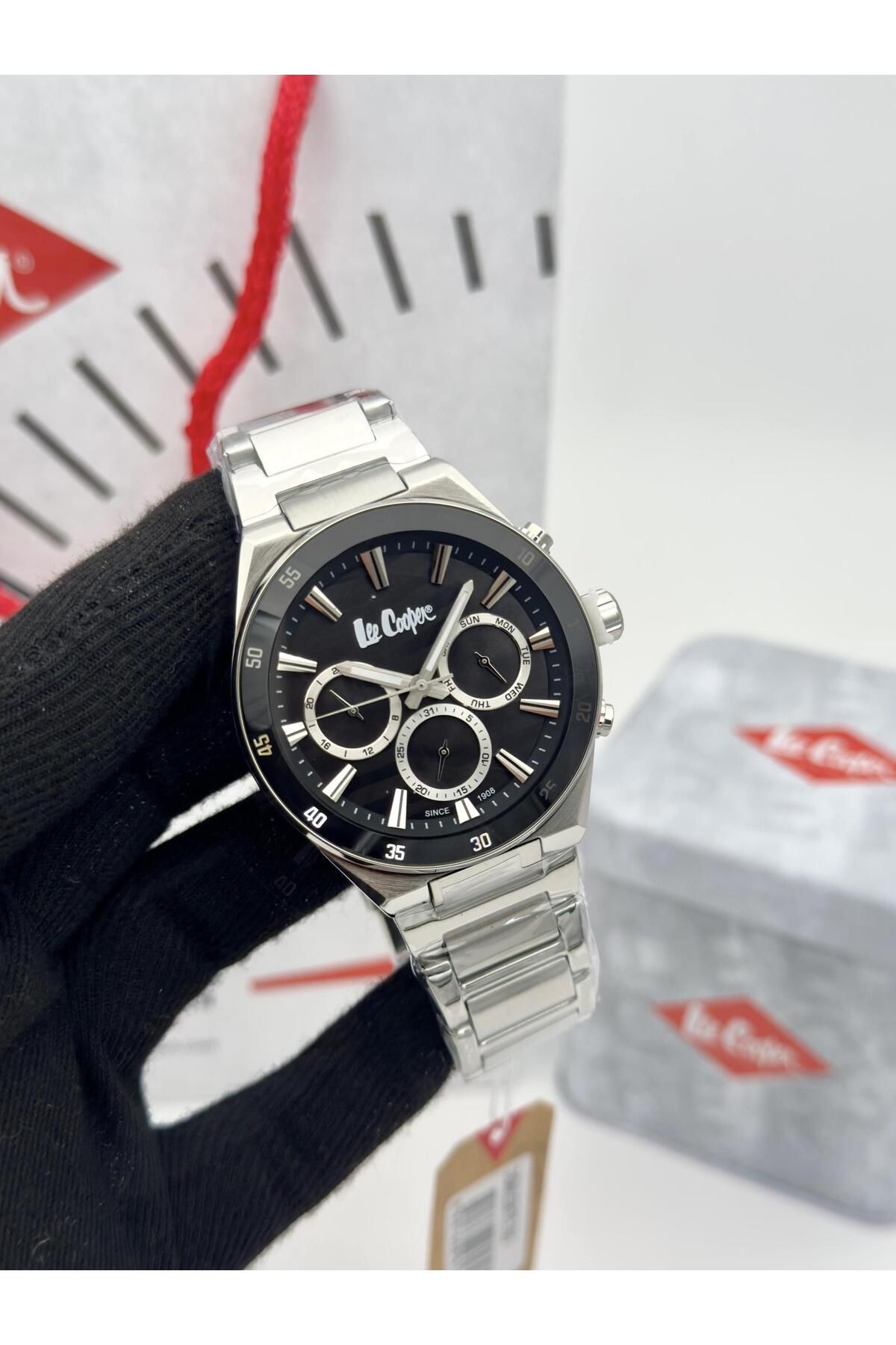 Lee Cooper LC08175 Erkek Kol Saati Gümüş İçi Siyah Renk + % 100