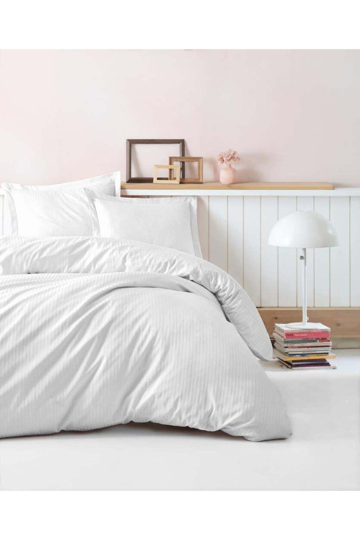 Modafiks Çift Kişilik Saten Nev Takımı Elegante Stripe Beyaz