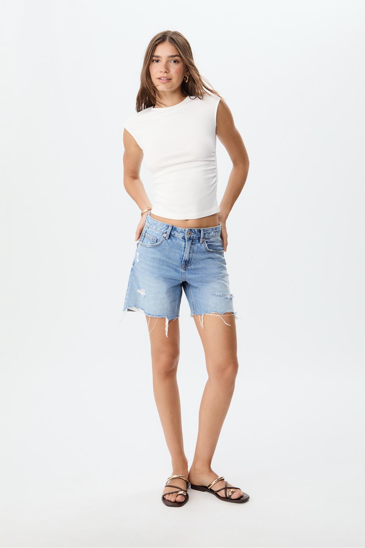 Stradivarius  Basic fitted büzgülü t-shirt - Görsel 2