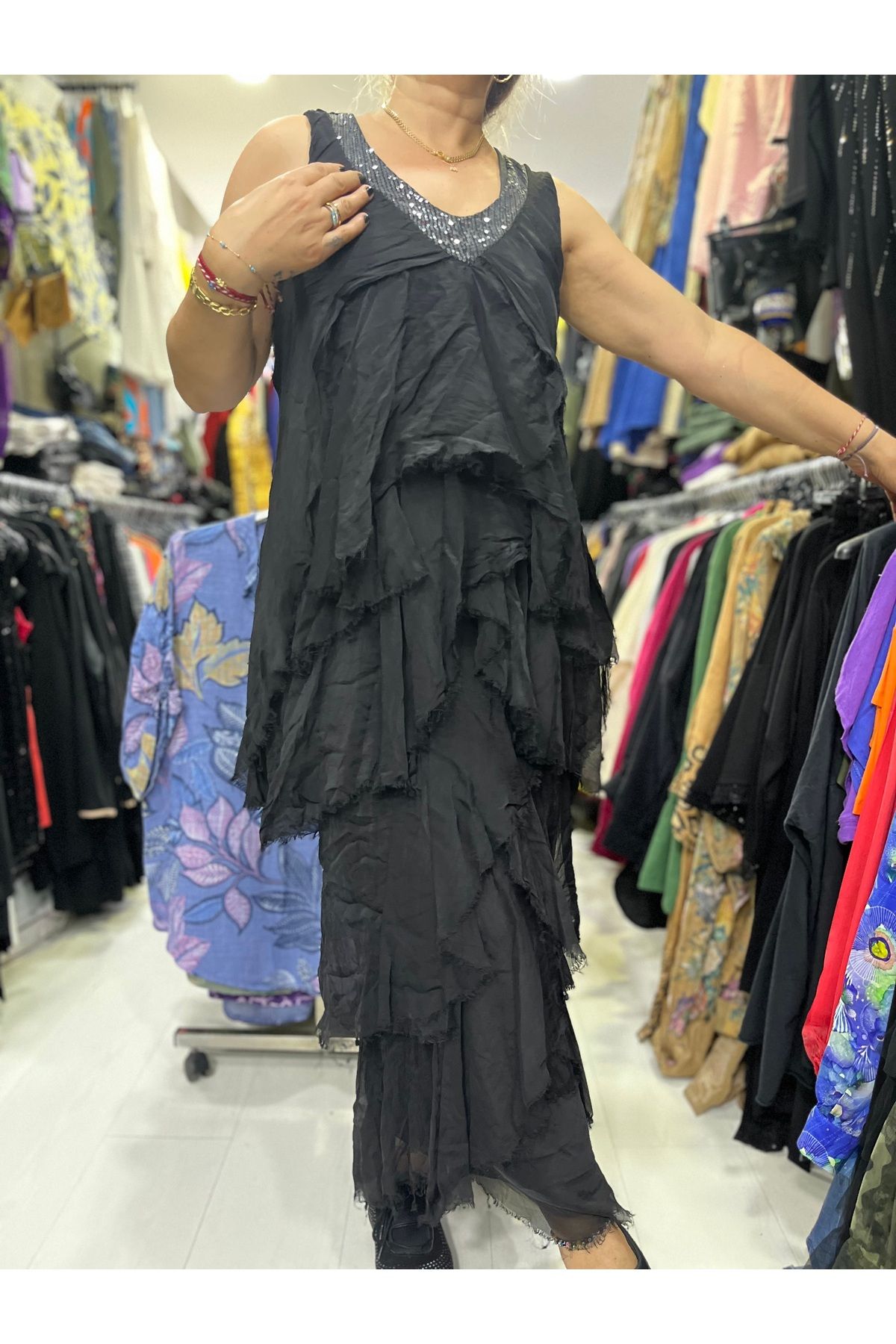 Butik Ayseba Kat Kat V Yaka Payetli İpek Şık İtalyan Abiye Elbise