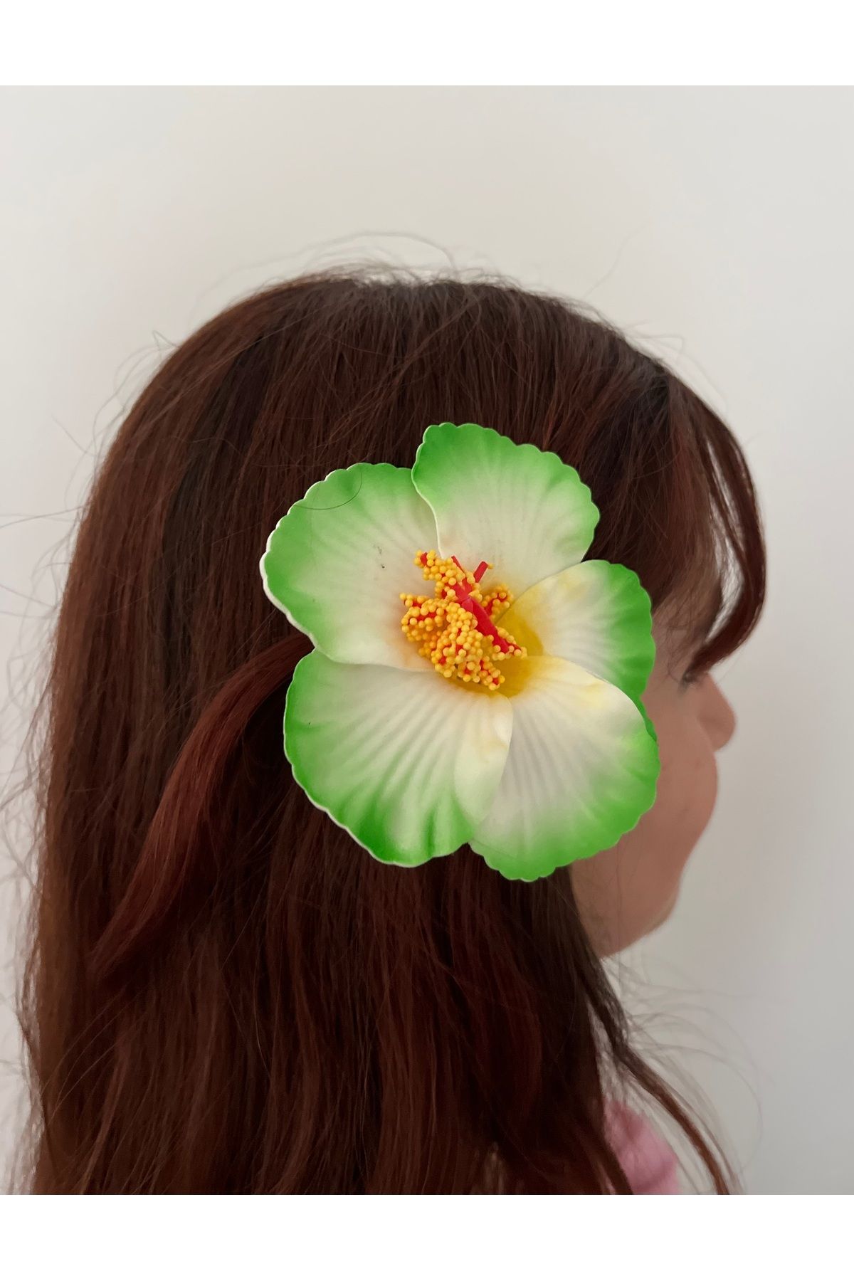 FloresDeCarnaval yeşil beyaz hibiskus tropikal toka
