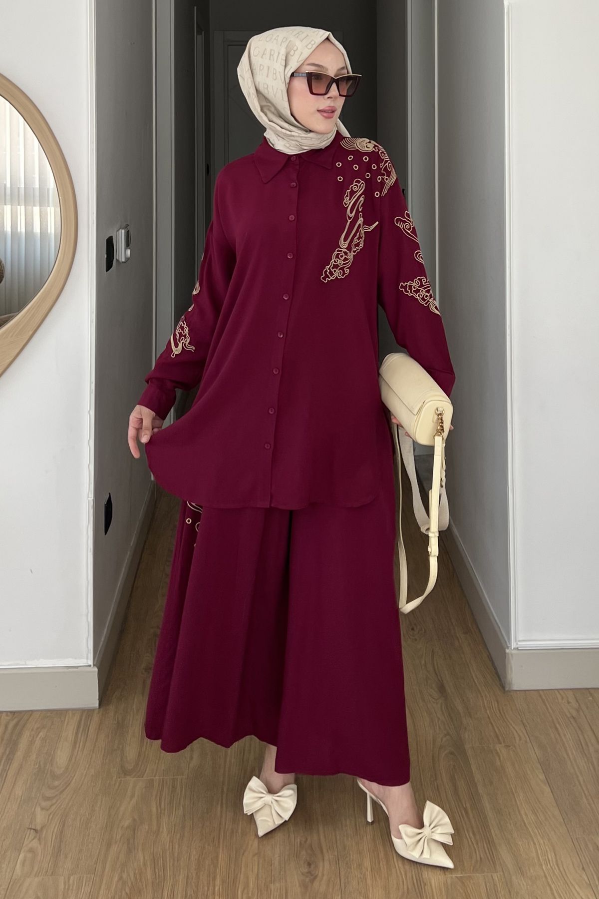 Saklı Butik Nevşin Nakışlı Gömlek Pantolon Takım
