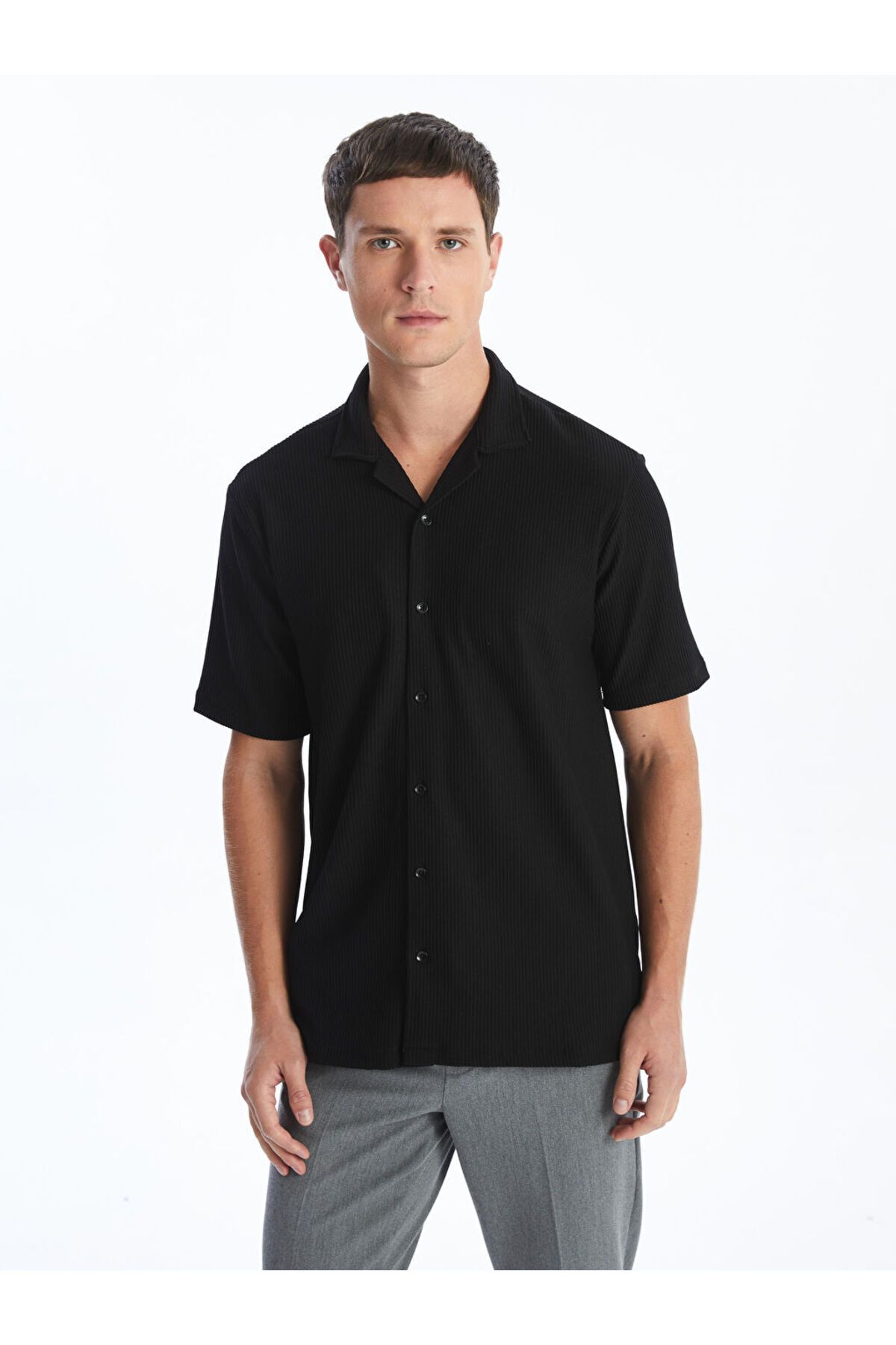 LC Waikiki LCW Regular Fit Kısa Kollu Armürlü Erkek Gömlek