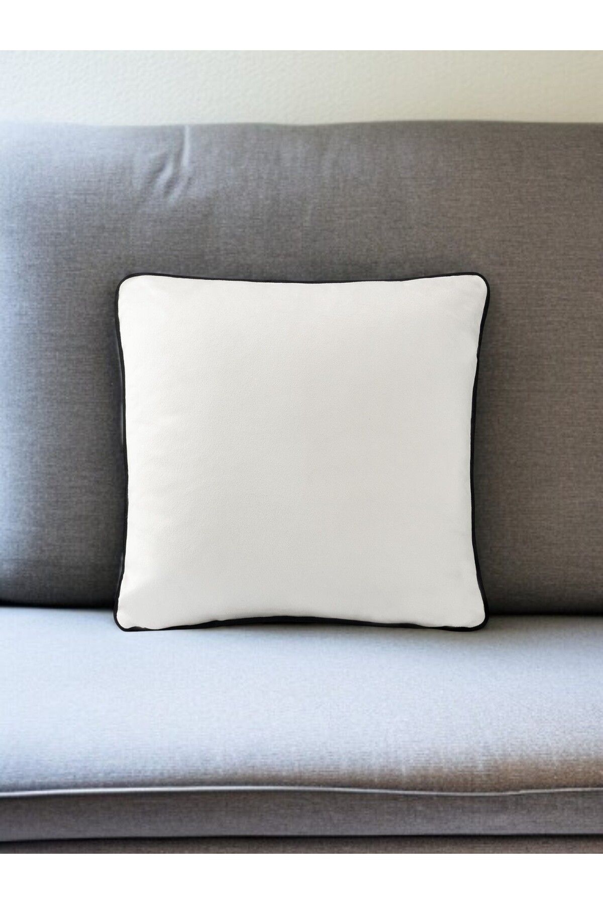 ASDİVA Malbiy Düz Dekoratif Kırlent Kılıfı – Siyah Biyeli Beyaz Yastık Kılıfı 43x43 cm