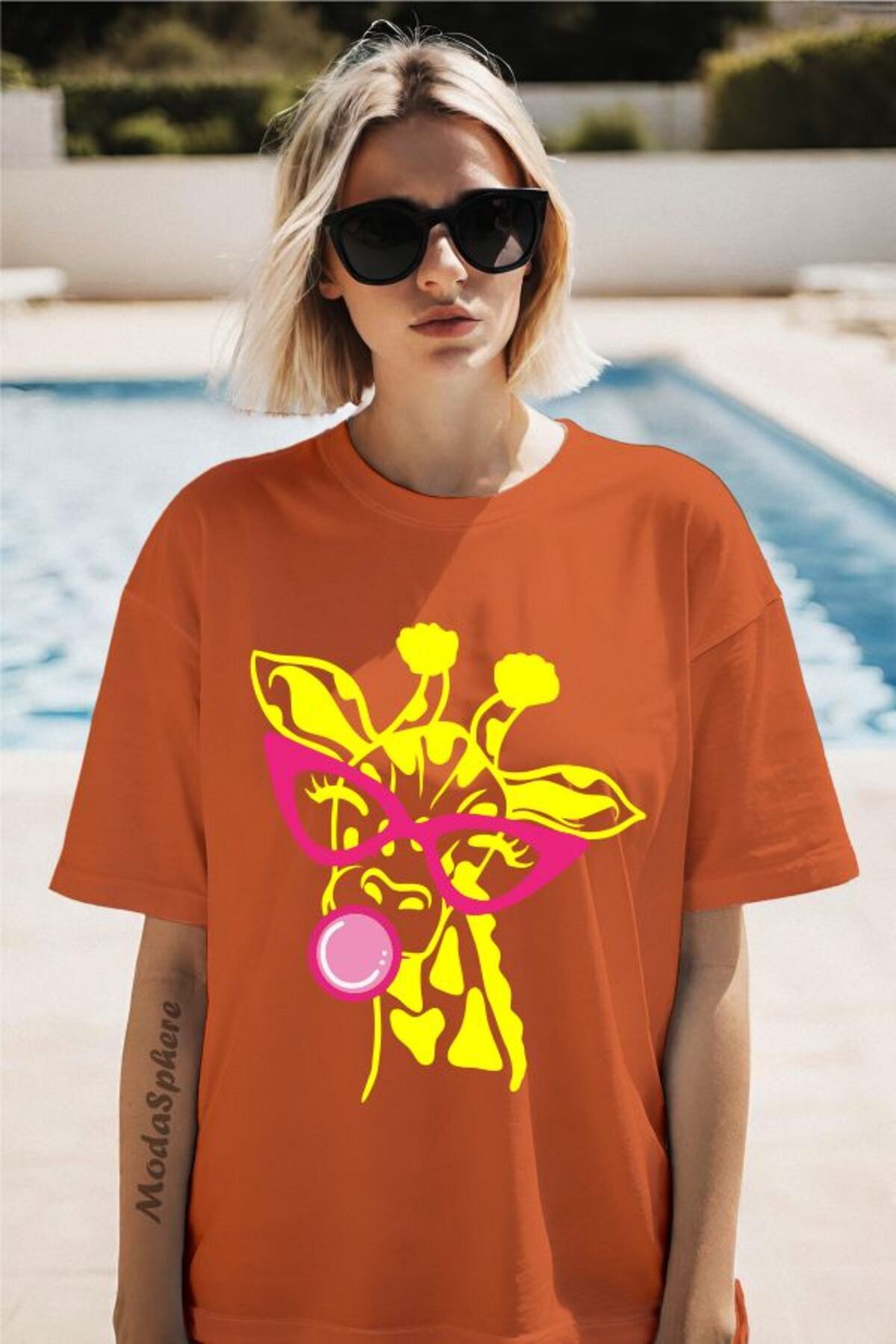 ModaSphere Zürafa Baskılı Unisex Oversize Tişört