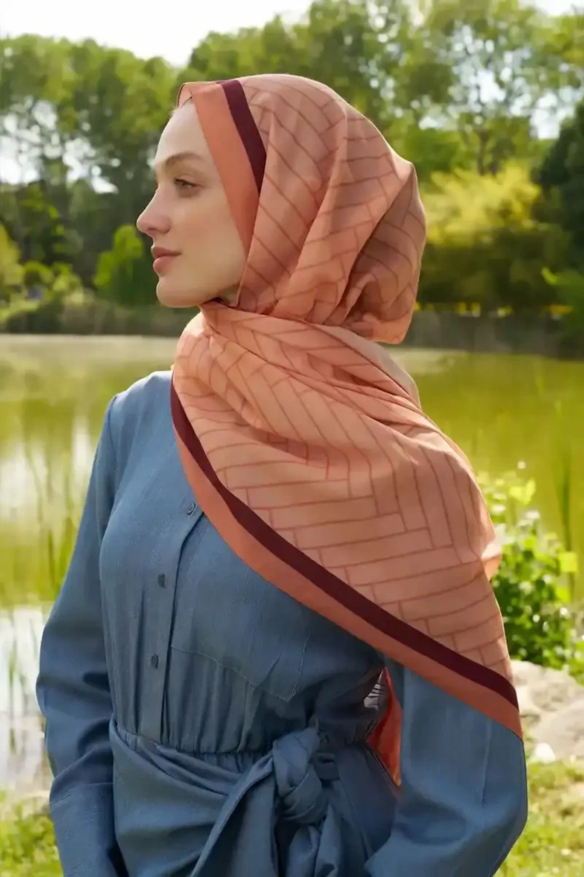 Madame Polo-Hyper Zigzag Pattern Shawl - Orange 2