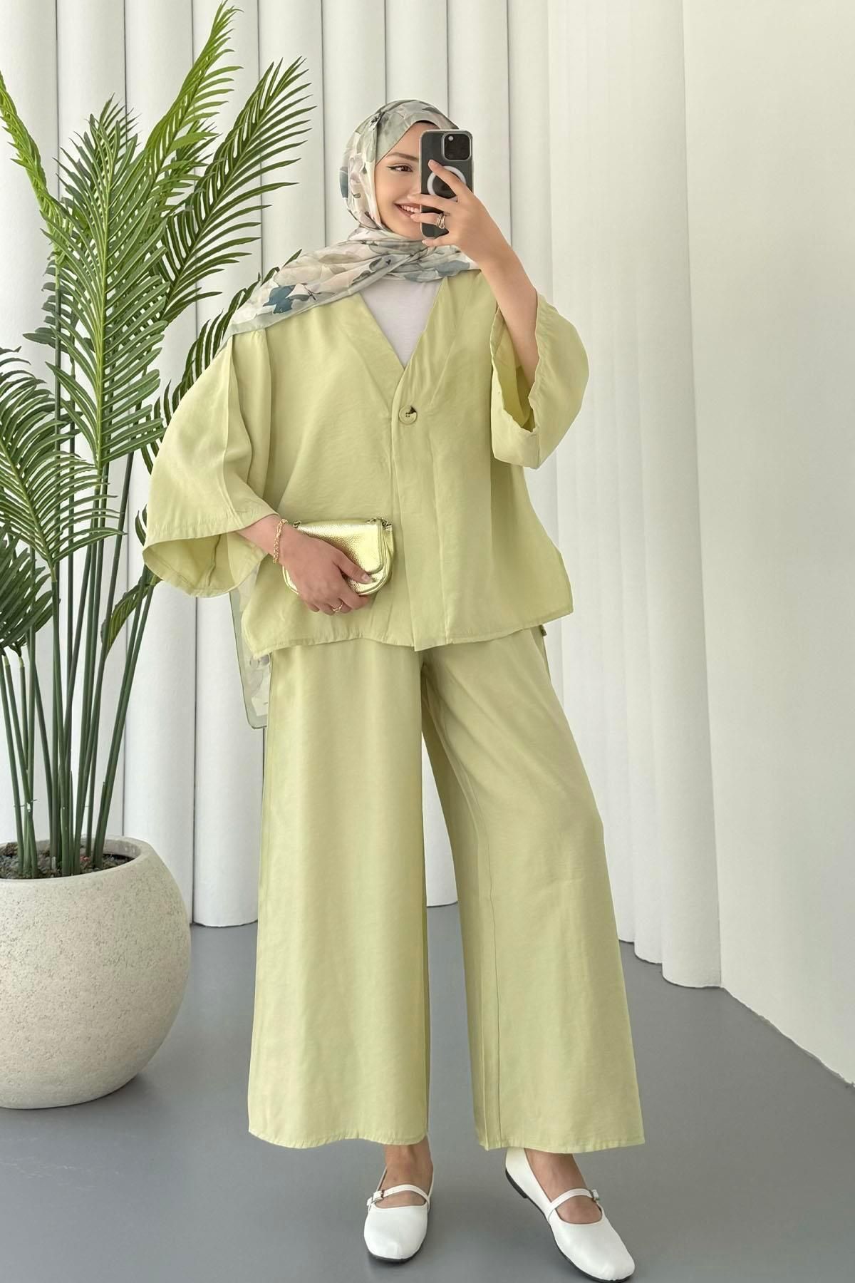 Modaensarbutik Önden Düğmeli Yanları Yırtmaçlı Ceketli Tesettür Takım-MİNT YEŞİLİ