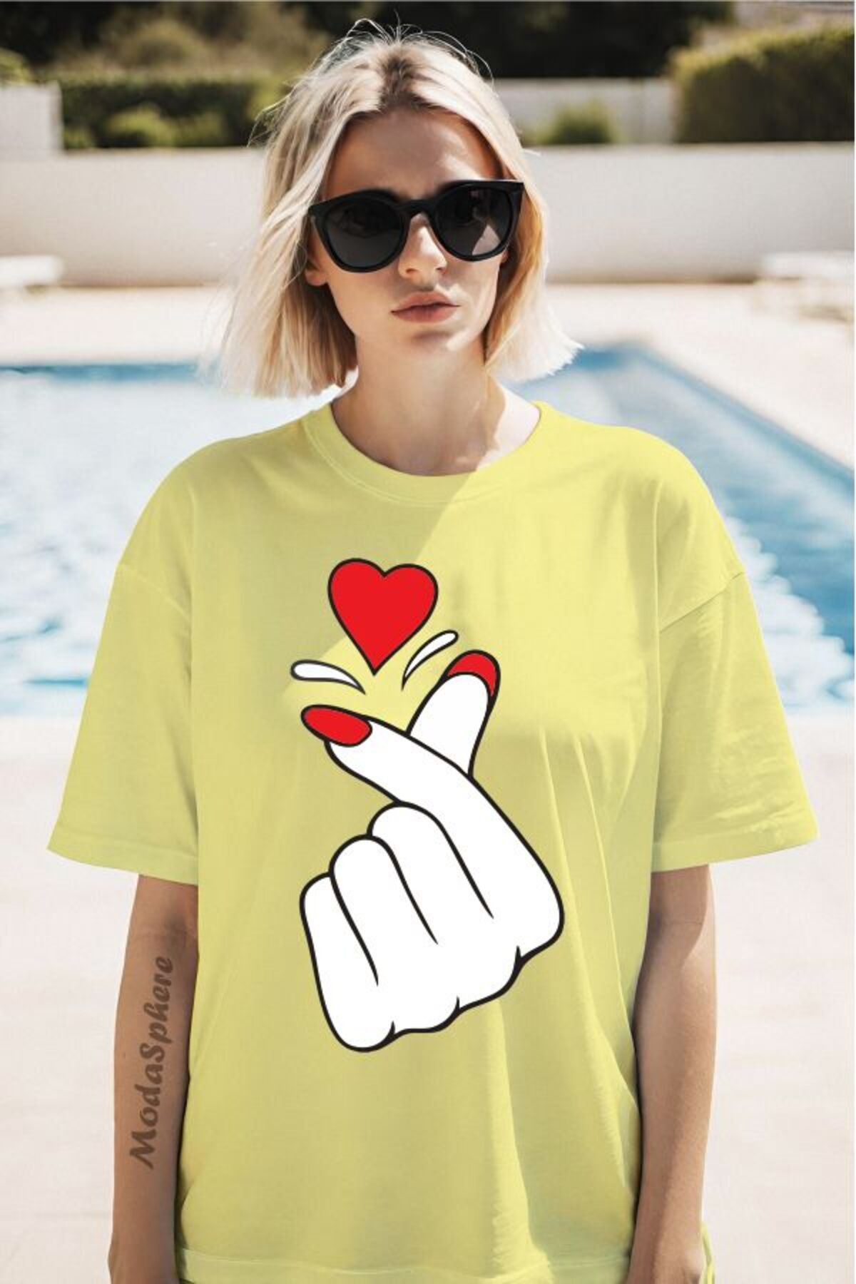 ModaSphere Parmak Kalp Baskılı Unisex Oversize Tişört