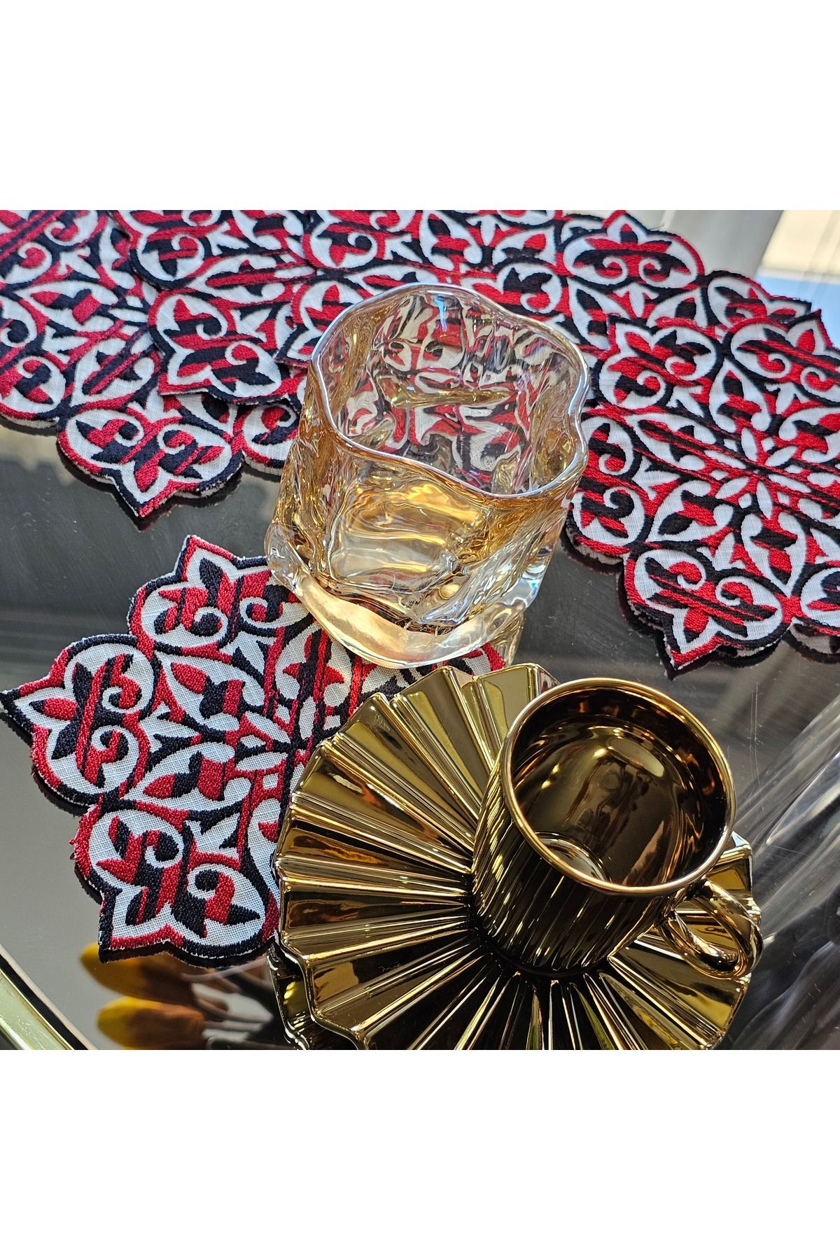 BYGGDESİGN ÖZEL TASARIM DAMASK DESEN NAKIŞLI FİNCAN BARDAK ALTLIĞI