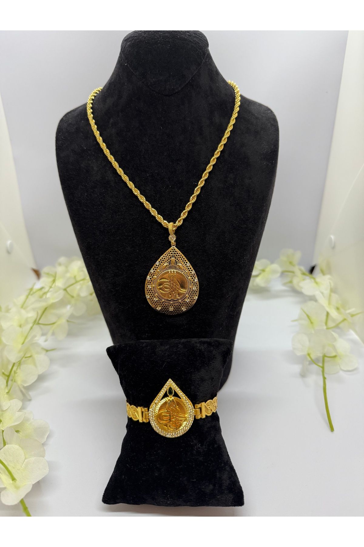 Constanza Exclusive 22 Ayar Altın Kaplama Tuğra Motifli Set Lvd513