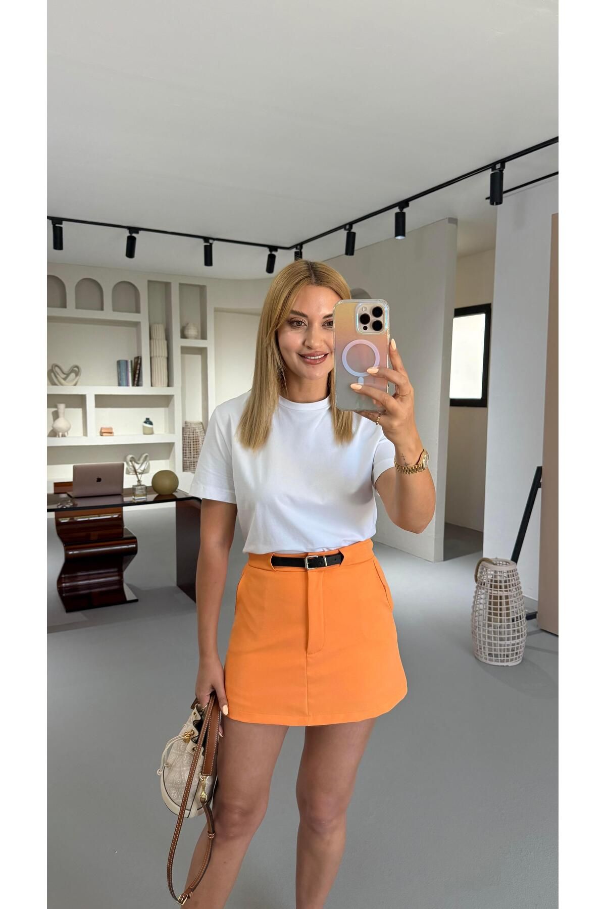 Sezgi Tekin Kemerli Cep Detay Orange Şort Etek