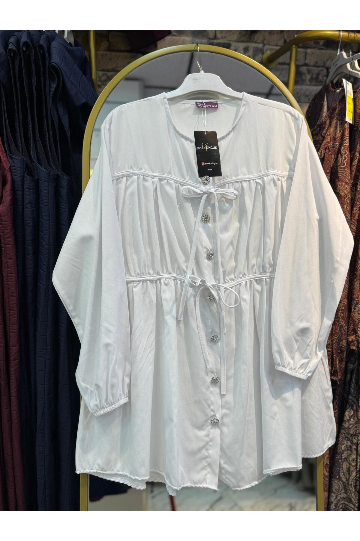 MODA AKGÜN BÜZGÜLÜ FİYONKLU TERİCOTON GÖMLEK