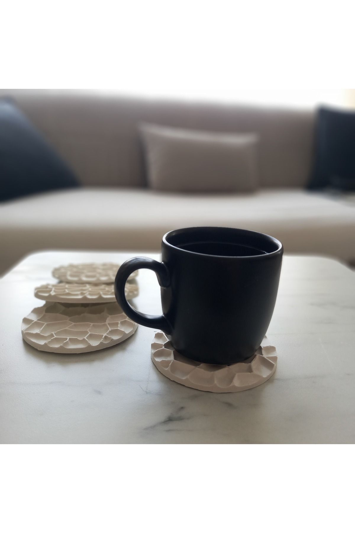 SEZSAN HOME Yuvarlak Taş Desenli 4’lü Alçı Bardak Altlığı Seti
