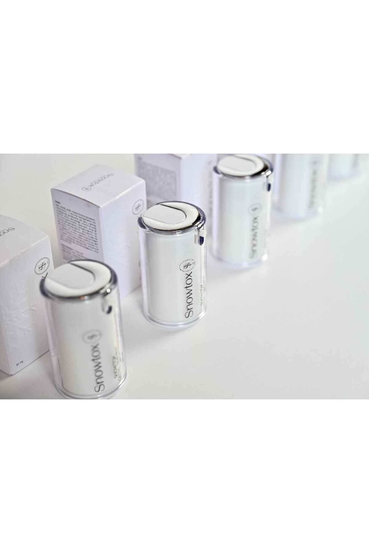Snowtox-- Korean anti-wrinkle innovation with botulinum toxin 2