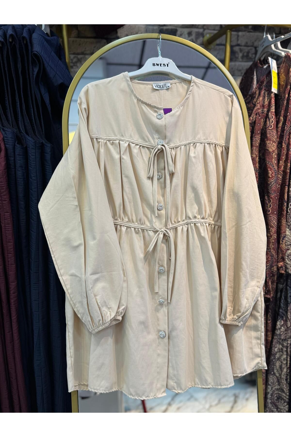 MODA AKGÜN BÜZGÜLÜ FİYONKLU TERİCOTON GÖMLEK