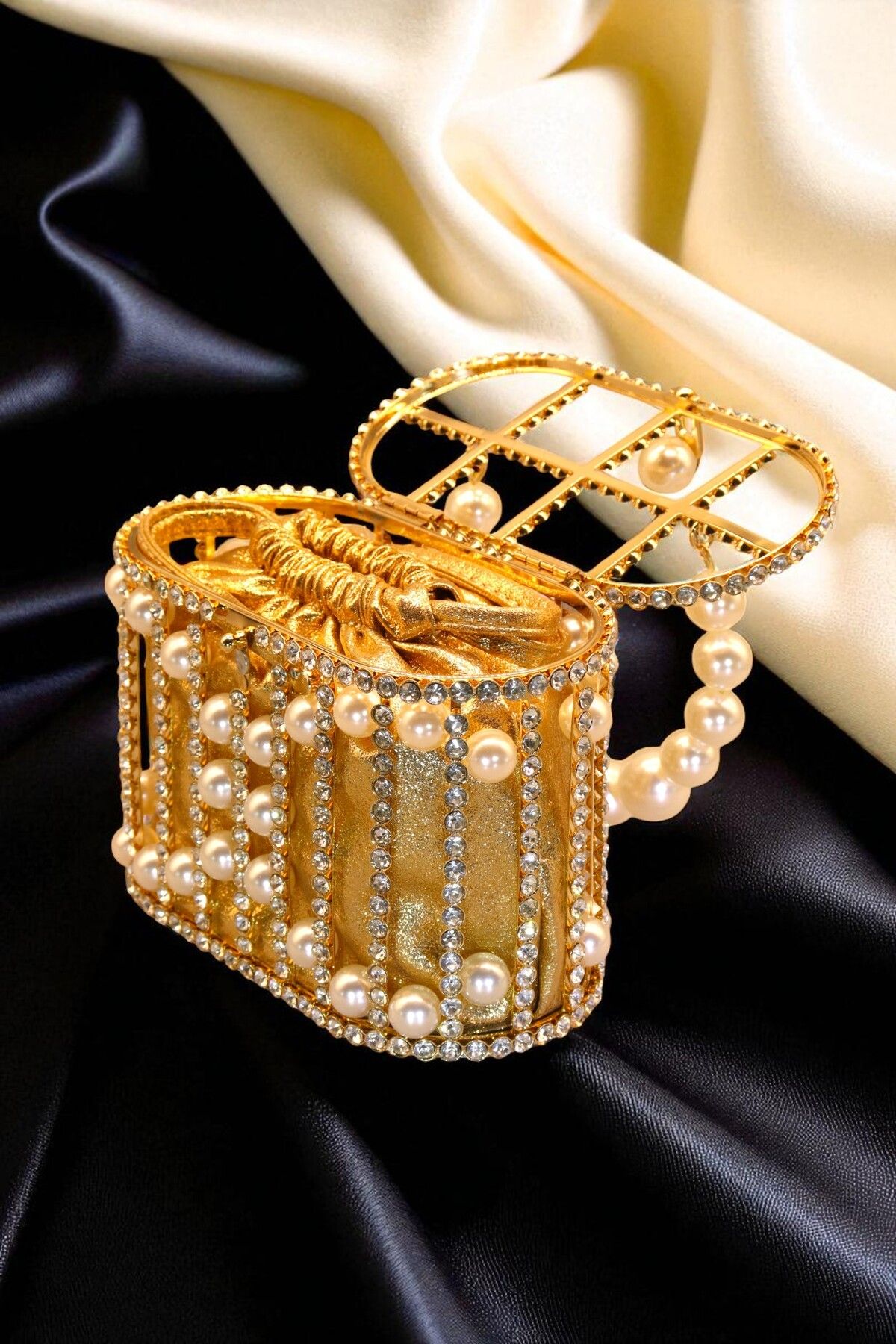 HFKY Kadın Abiye Çanta. Ithal Tasarım Altın Kafes Çanta. Clutch Çanta. Fy001